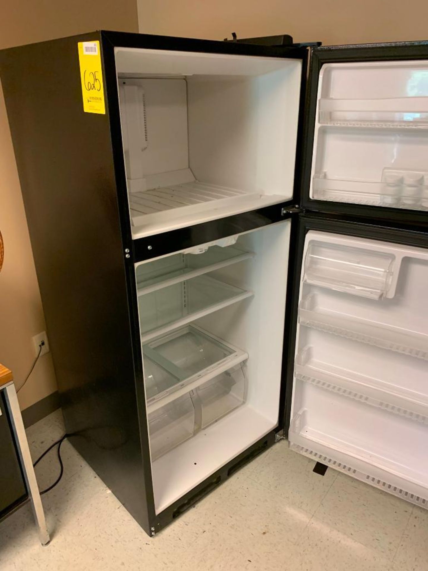 HAIER HOUSEHOLD REFRIGERATOR, 24.7 CU FT STORAGE AREA (LOCATED ON 2ND FLOOR) - Image 2 of 3