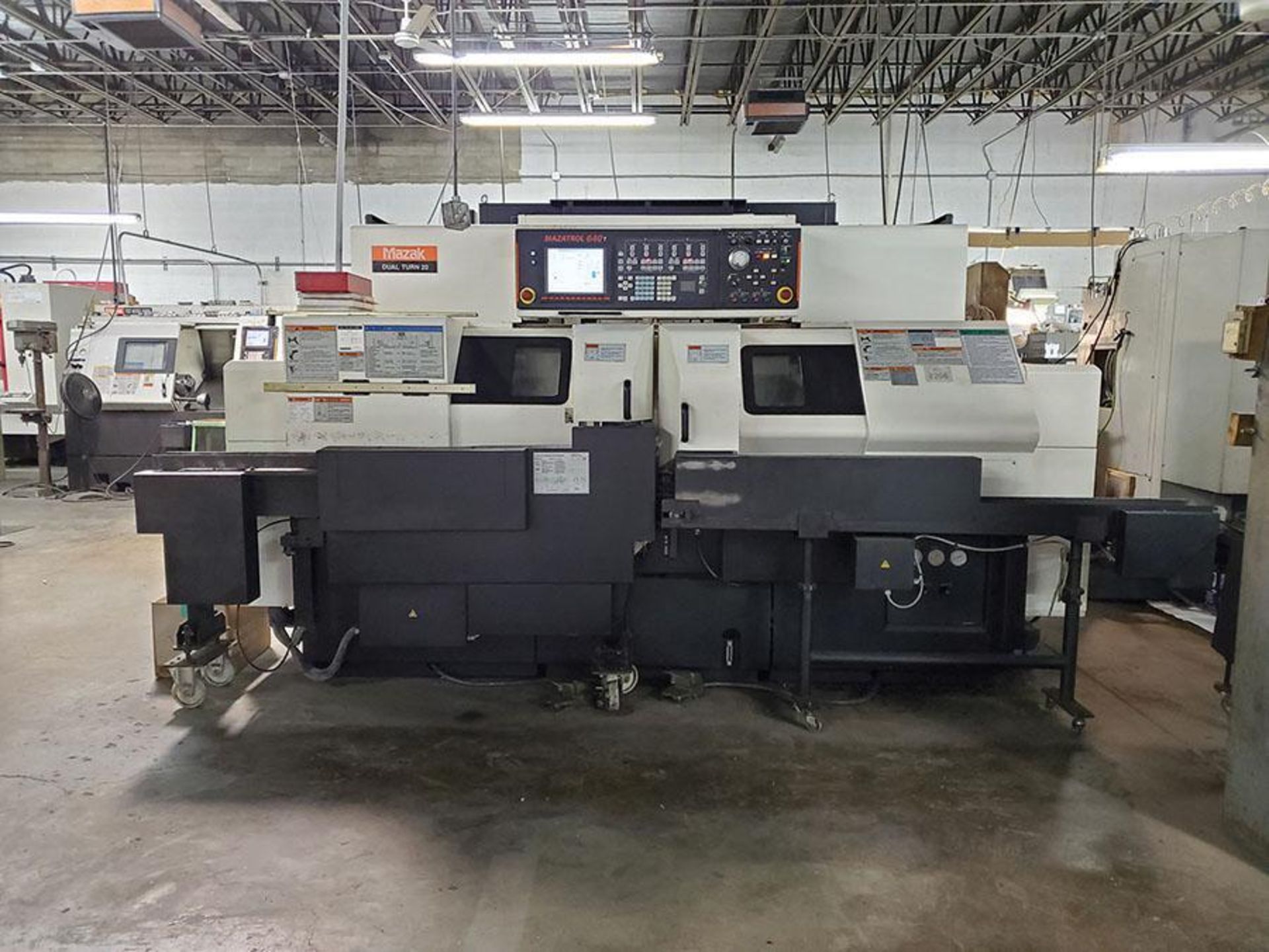 2011 MAZAK DUAL TURN 20 HORIZONTAL CNC TURNING CENTER, MAZATROL 640T CNC DRO CONTROL, INFEED/OUTFEED - Image 3 of 23