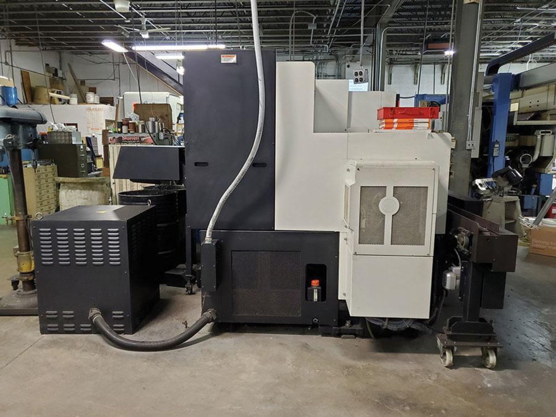 2011 MAZAK DUAL TURN 20 HORIZONTAL CNC TURNING CENTER, MAZATROL 640T CNC DRO CONTROL, INFEED/OUTFEED - Image 9 of 23