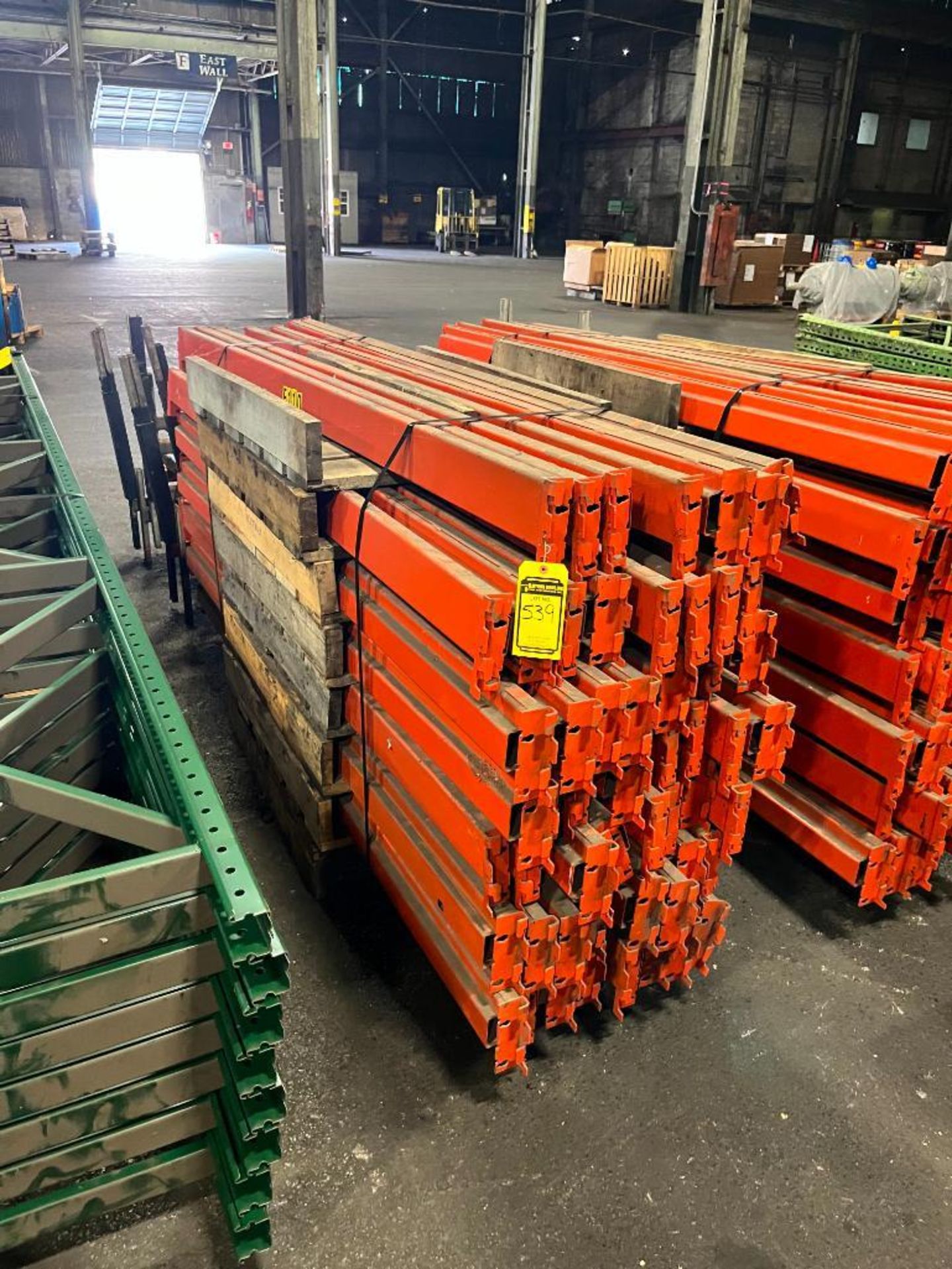 (55X) 96" X 4" SLOTTED RACKING CROSS BEAMS