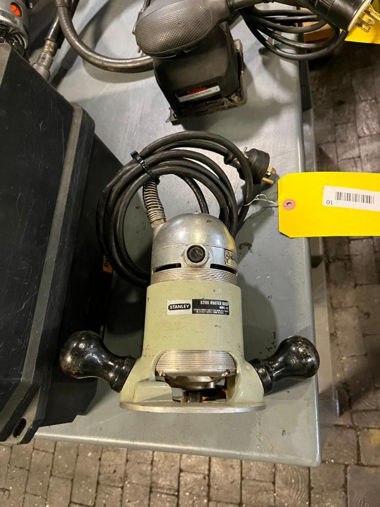 STANLEY CORDED ROUTER, MODEL H39-B