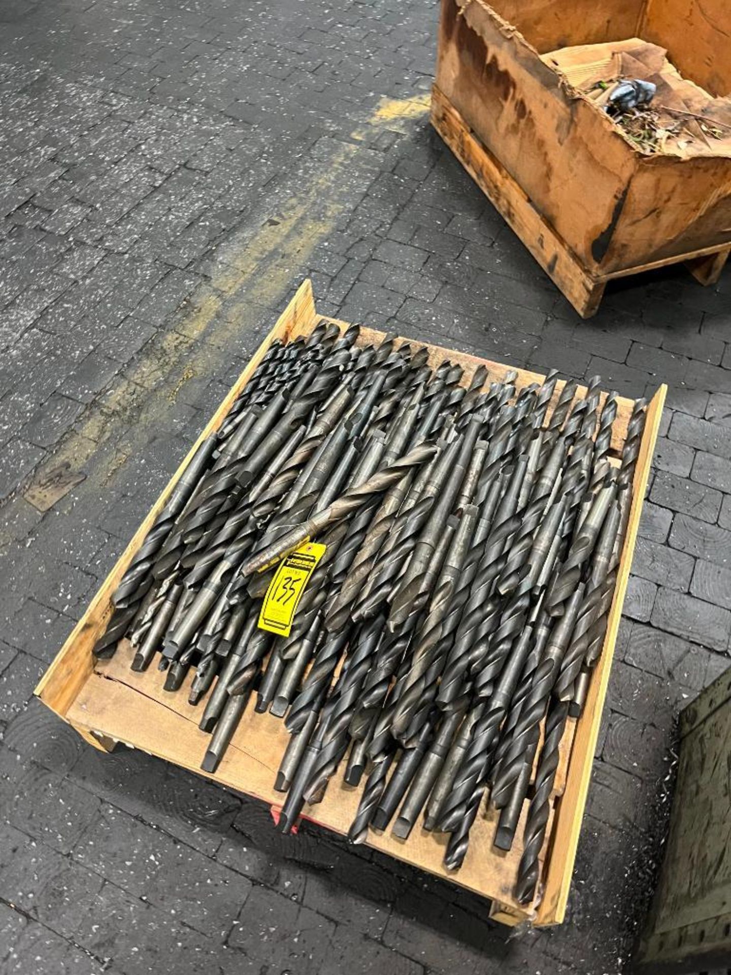 SKID OF DRILL BITS