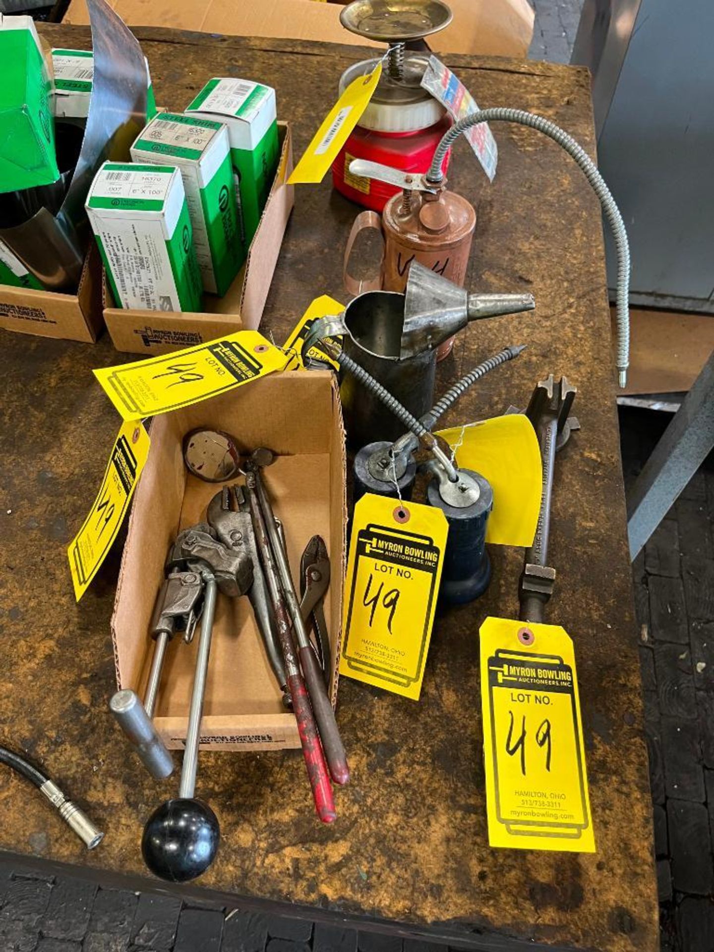 ASSORTED OIL CANS & HAND TOOLS