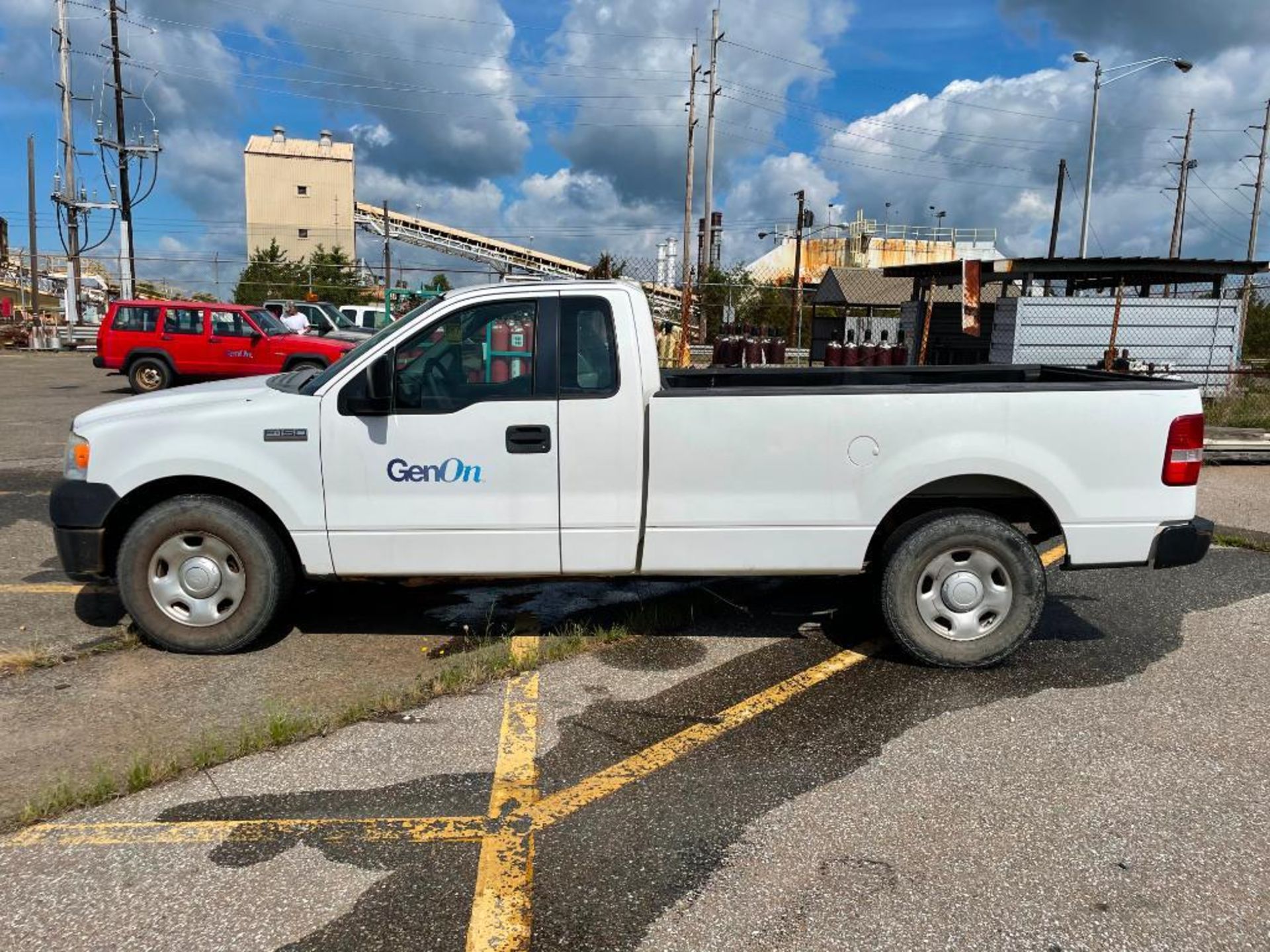 2006 FORD F-150 XL EXTENDED CAB PICKUP TRUCK, 4.2 L ENGINE, AUTOMATIC TRANSMISSION, VINYL SEATS, LON