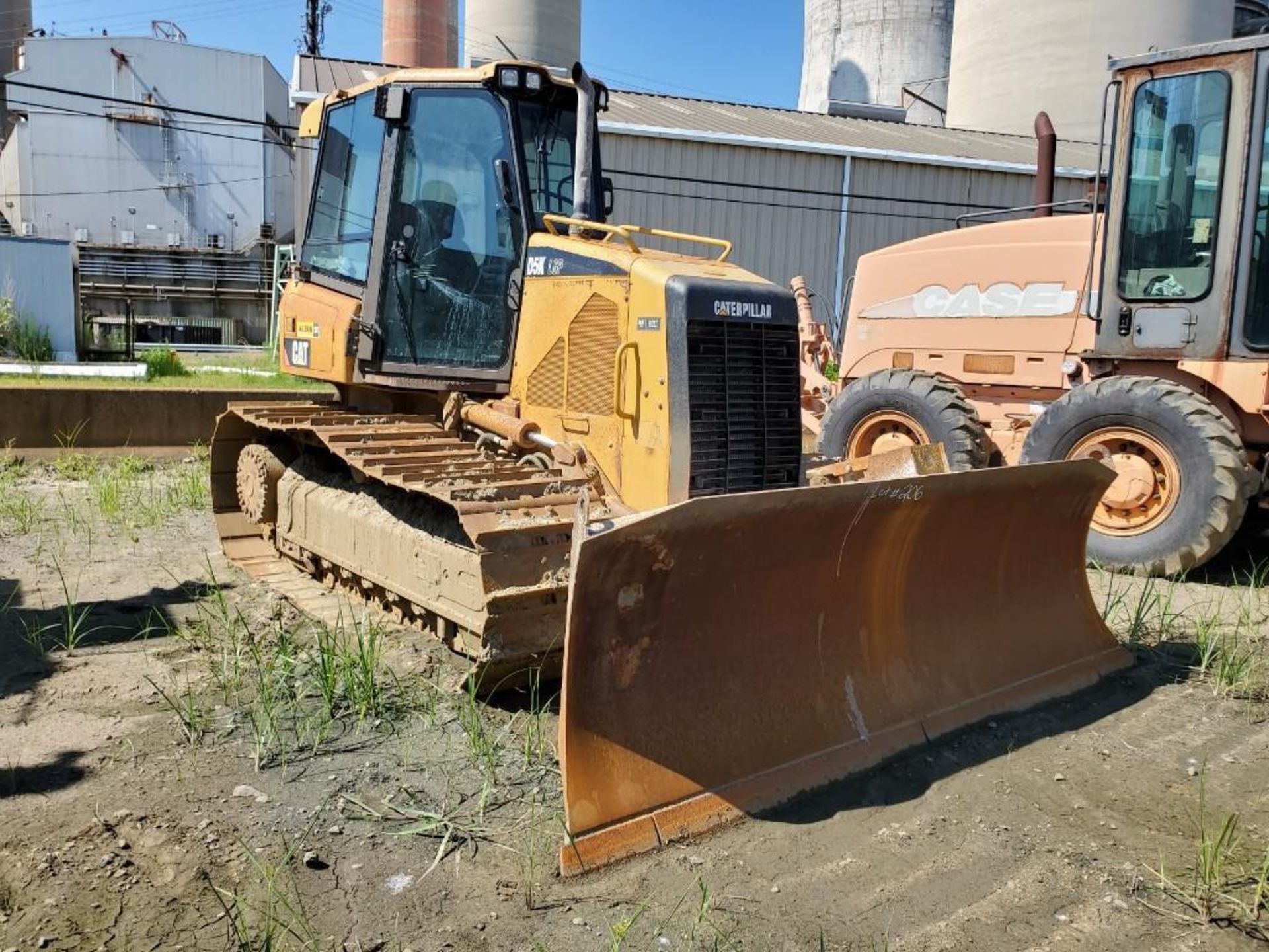 CATERPILLAR D5K LGP BULLDOZER, CLIMATE CAB, DUAL JOYSTICK CONTROLS, PIN CAT00D5KKYYY00781