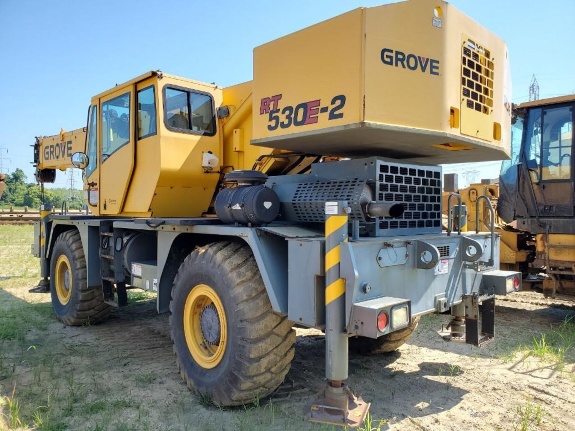 2010 GROVE RT 530E-2 ROUGH TERRAIN CRANE, S/N 226387, 241'' JIB ARM BOOM EXTENSION, 150' HEIGHT CAPA - Image 18 of 25