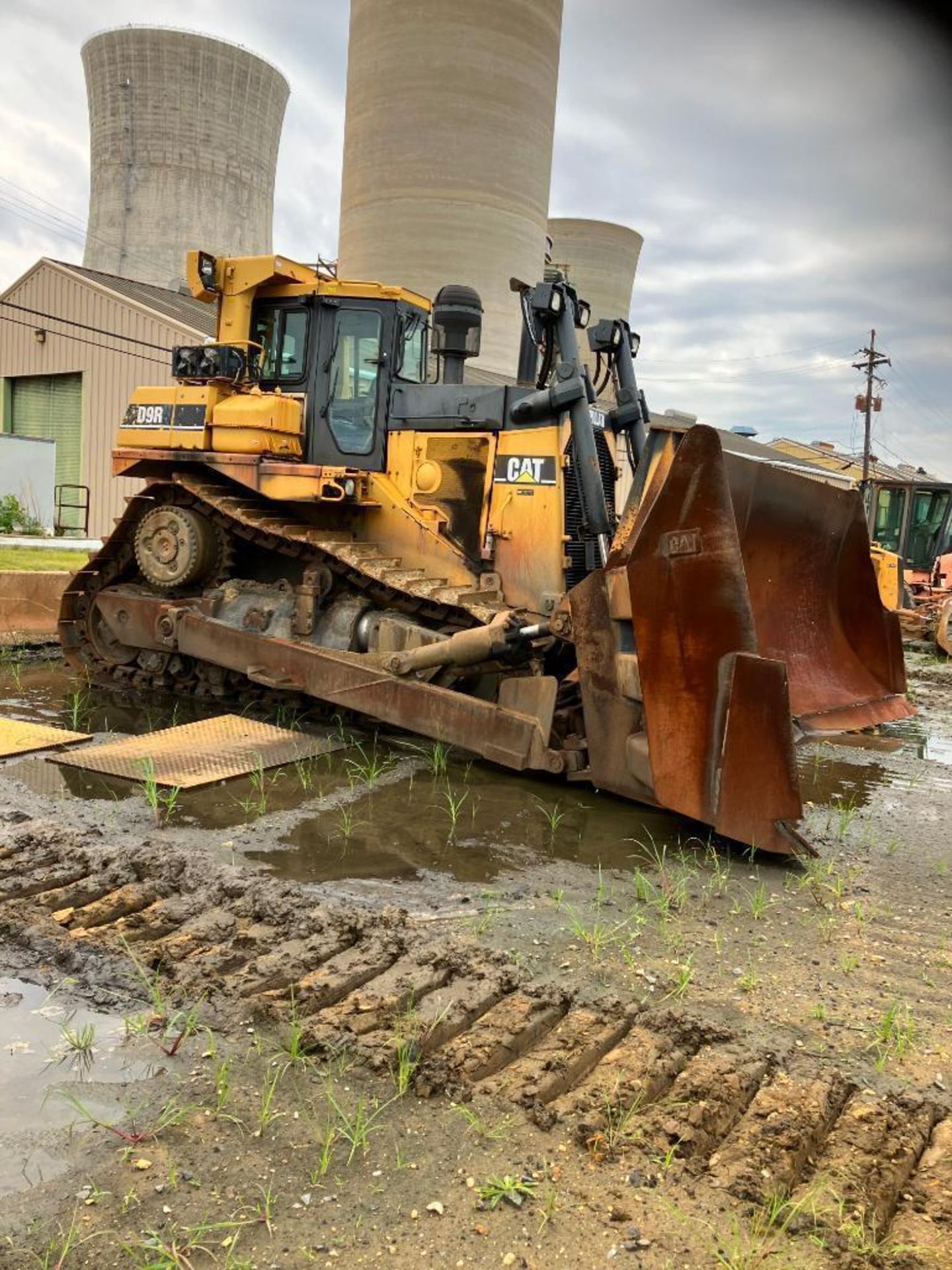 CATERPILLAR D9R BULLDOZER, S/N 5XD04906, 3408 CAT. ENGINE, 20,613 HRS., ANSUL CHECKFIRE SC-N CONTROL - Image 10 of 20