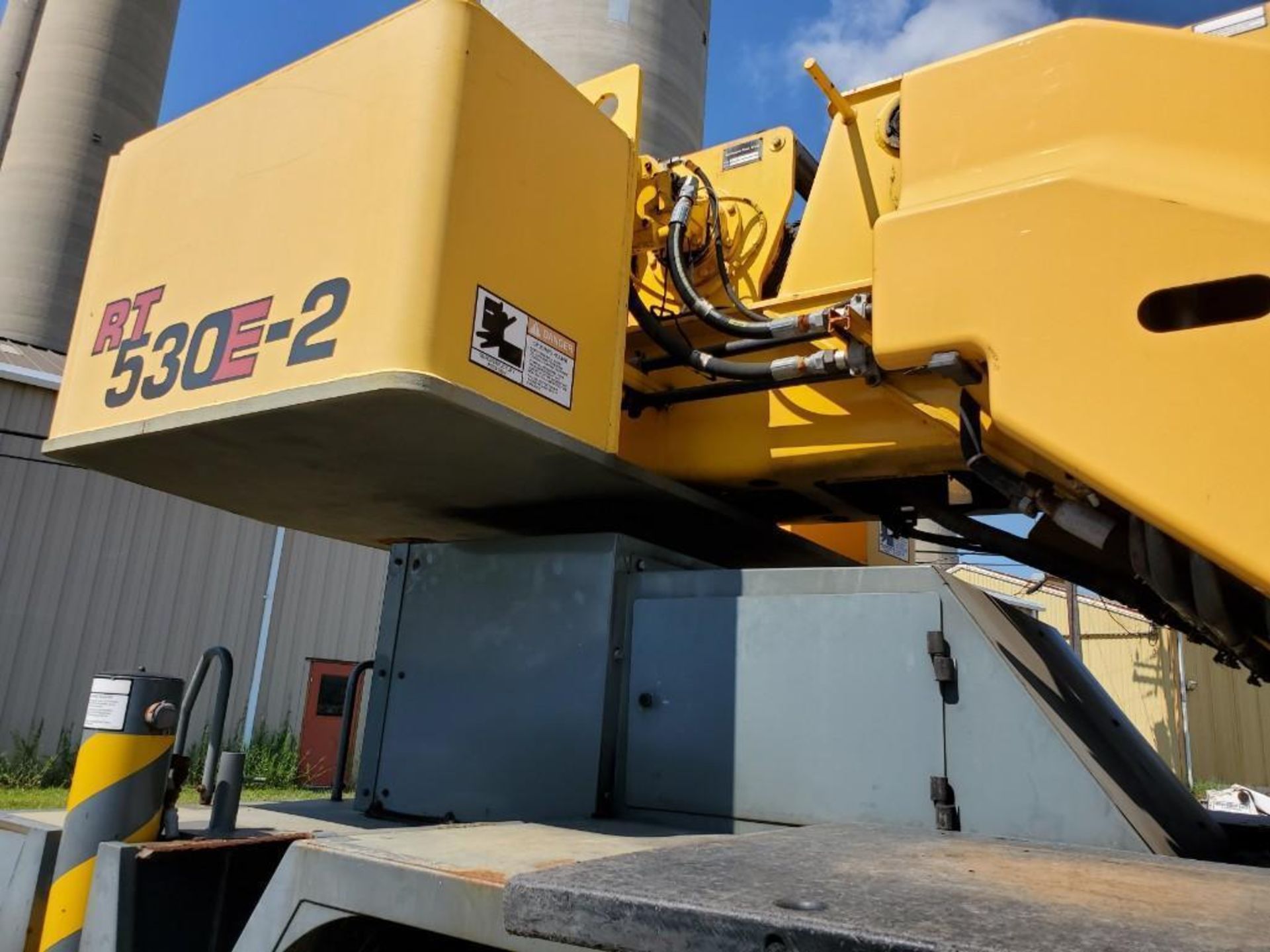 2010 GROVE RT 530E-2 ROUGH TERRAIN CRANE, S/N 226387, 241'' JIB ARM BOOM EXTENSION, 150' HEIGHT CAPA - Image 22 of 25