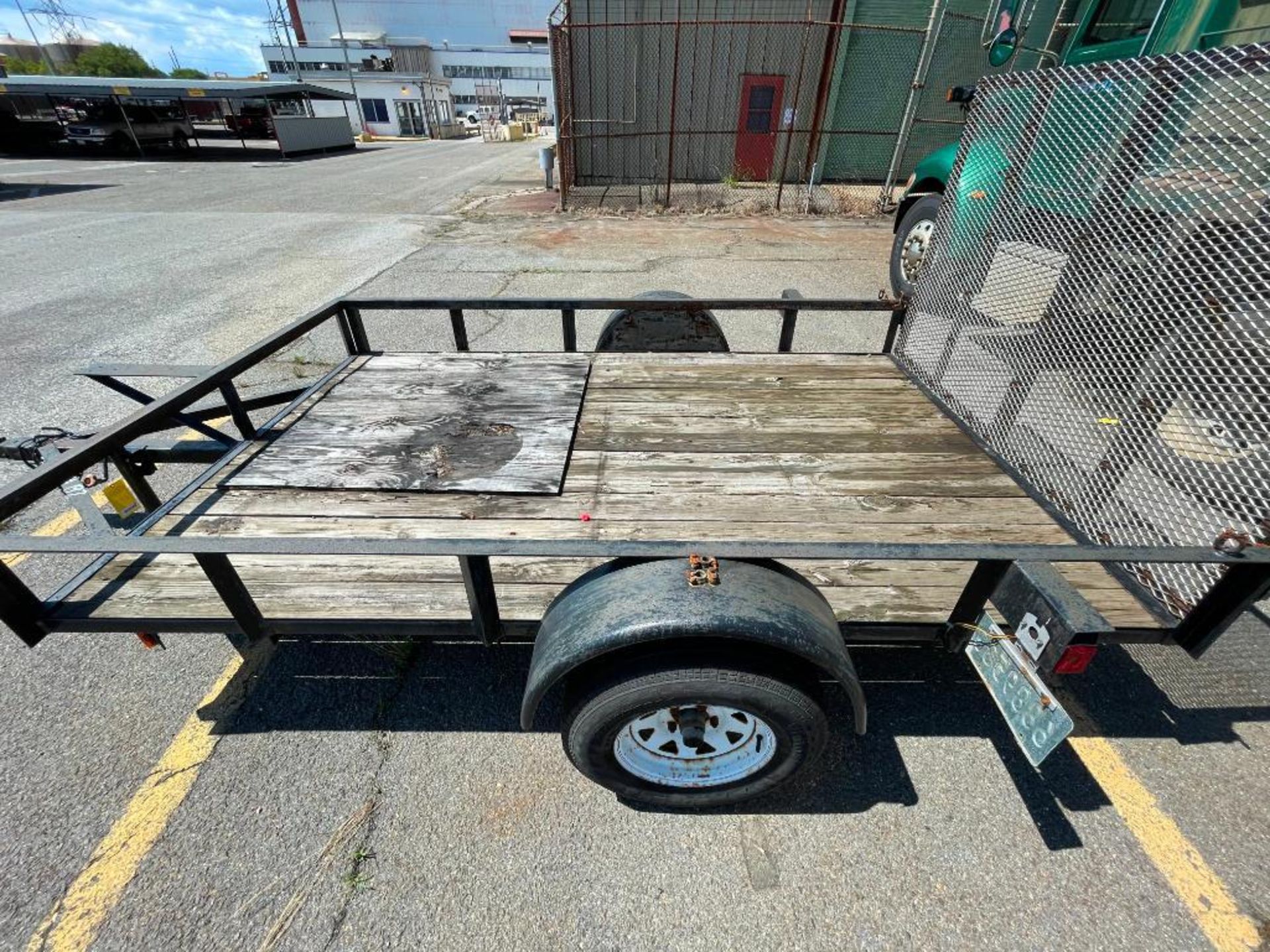 SINGLE AXLE 6' X 10' TRAILER - Image 5 of 5