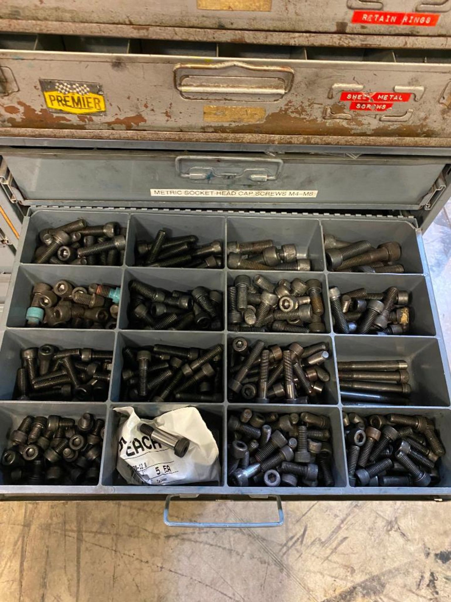 HARDWARE DRAWER BIN W/ CONTENT: CAP SCREWS, HEX NUTS, PIPE FITTINGS, SHEET METAL SCREWS - Image 4 of 5