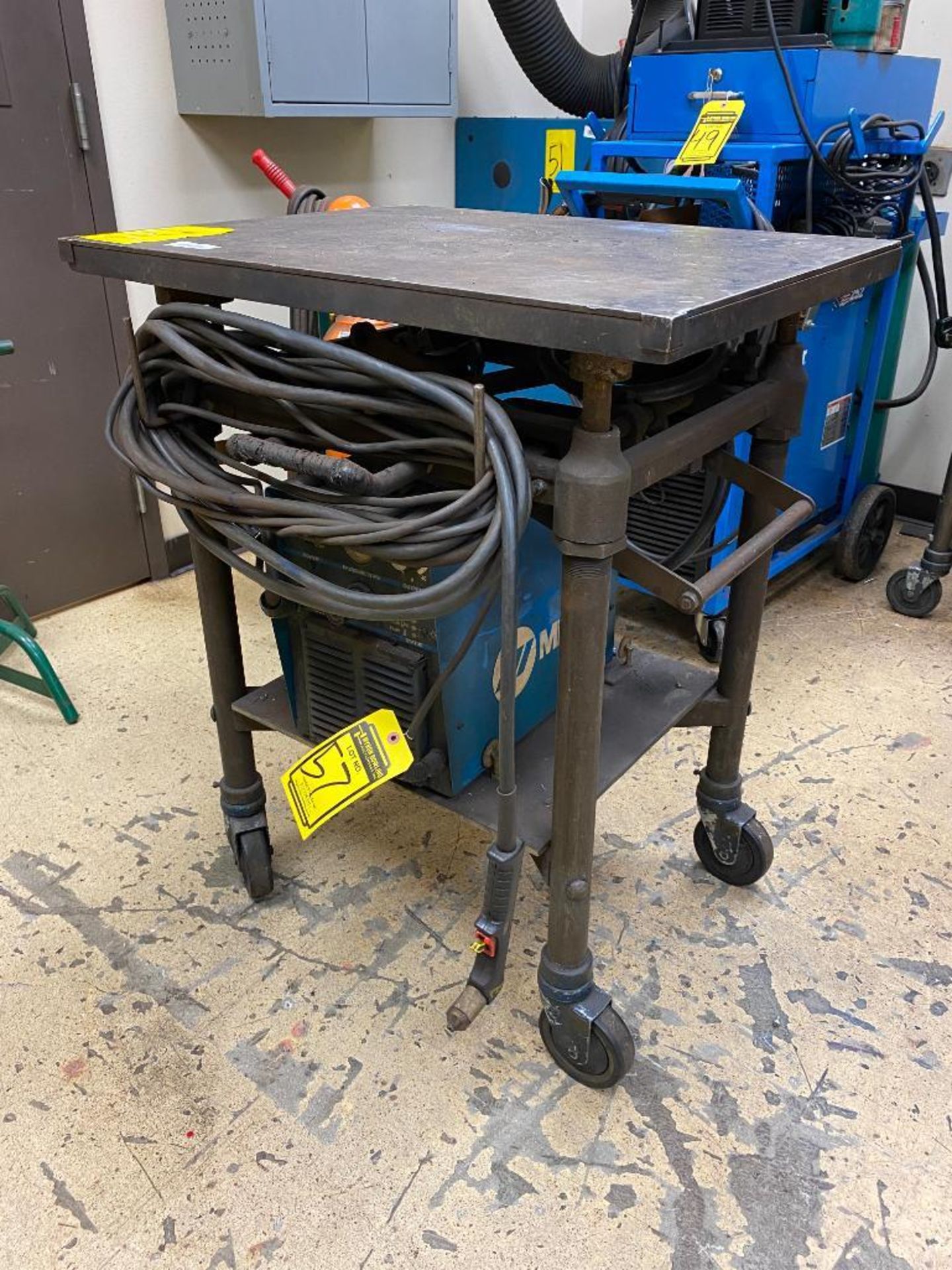 MILLER SPECTRUM 625 DC PLASMA CUTTER W/ LEADS & HEAD ON HD STEEL CASTER CART