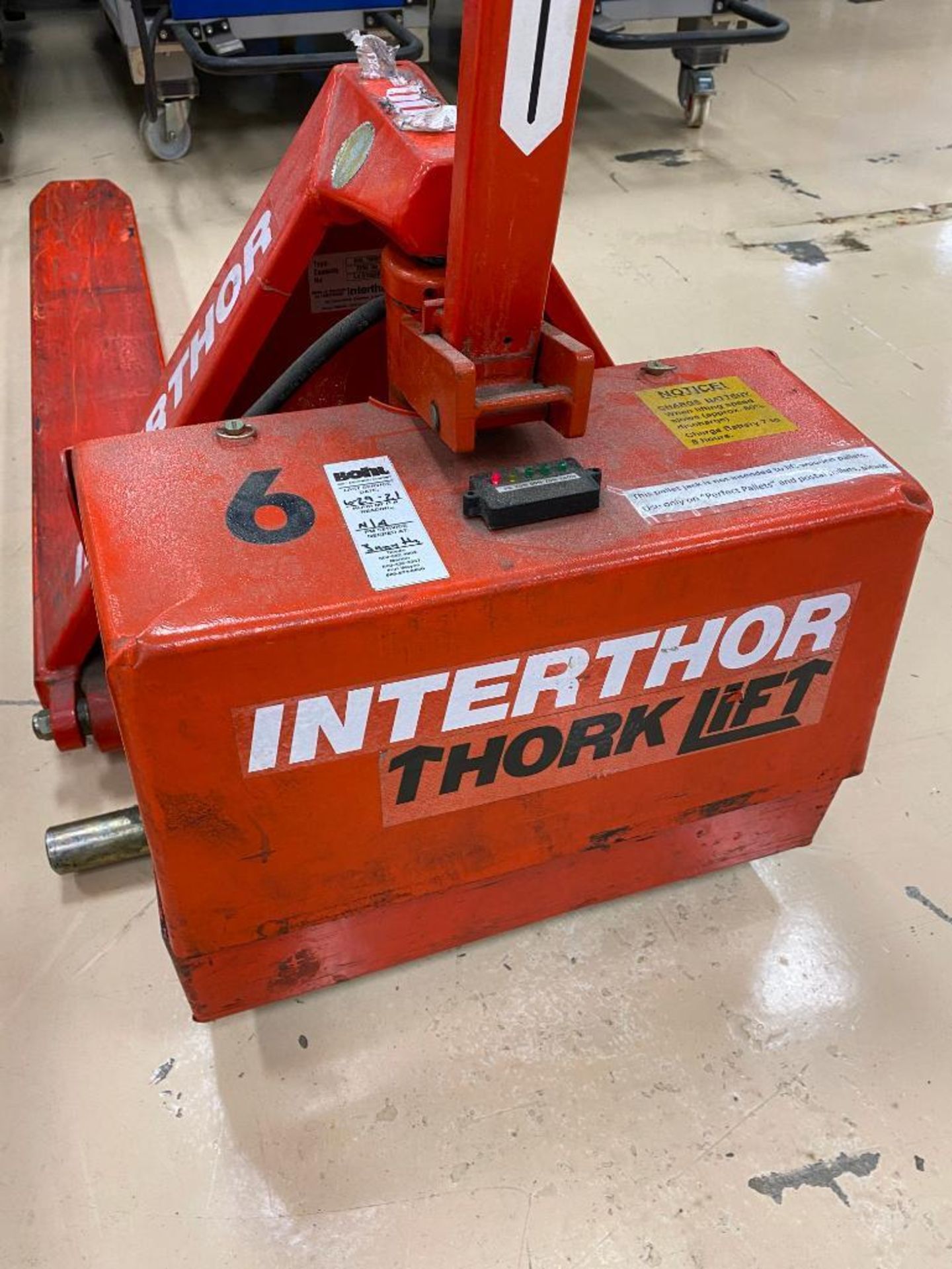 INTERTHOR THORK-LIFT 2200 ELECTRIC SCISSOR PALLET LIFT, 12 V - Image 2 of 2