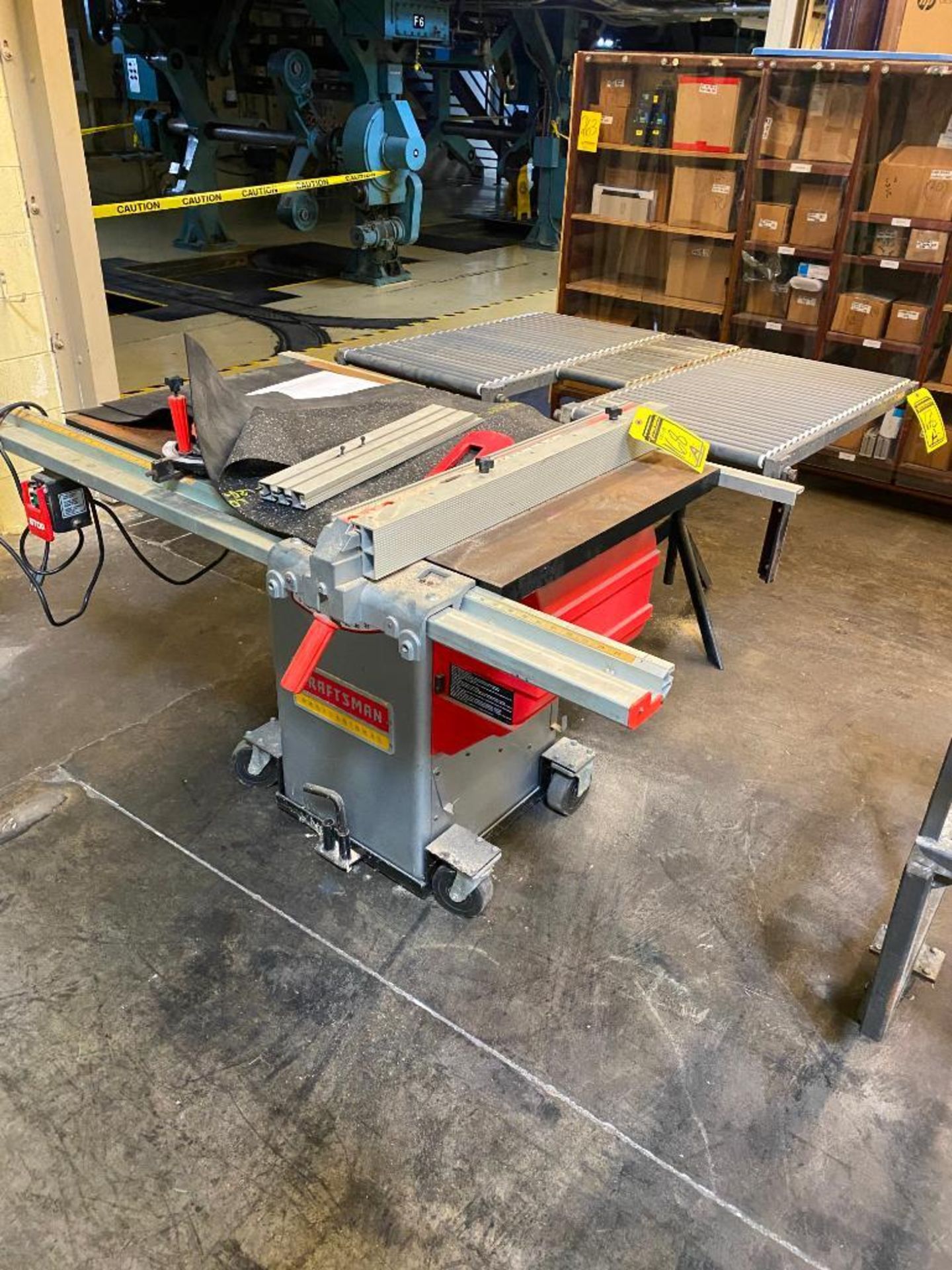 12" CRAFTSMAN PROFESSIONAL TABLE SAW W/ ROLLER CONVEYOR INTEGRATED EXTENSION STAND