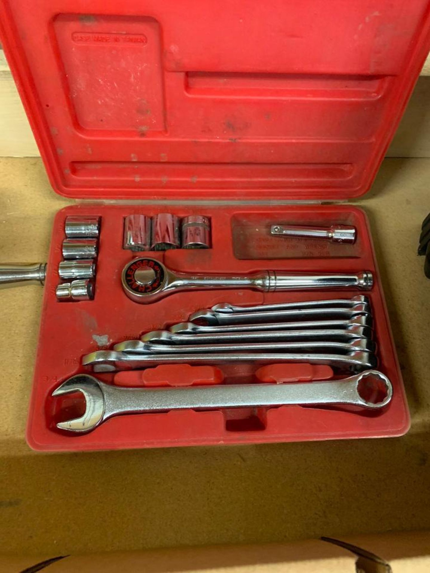 CHALLENGER 3/8'' DRIVE TOOL SET