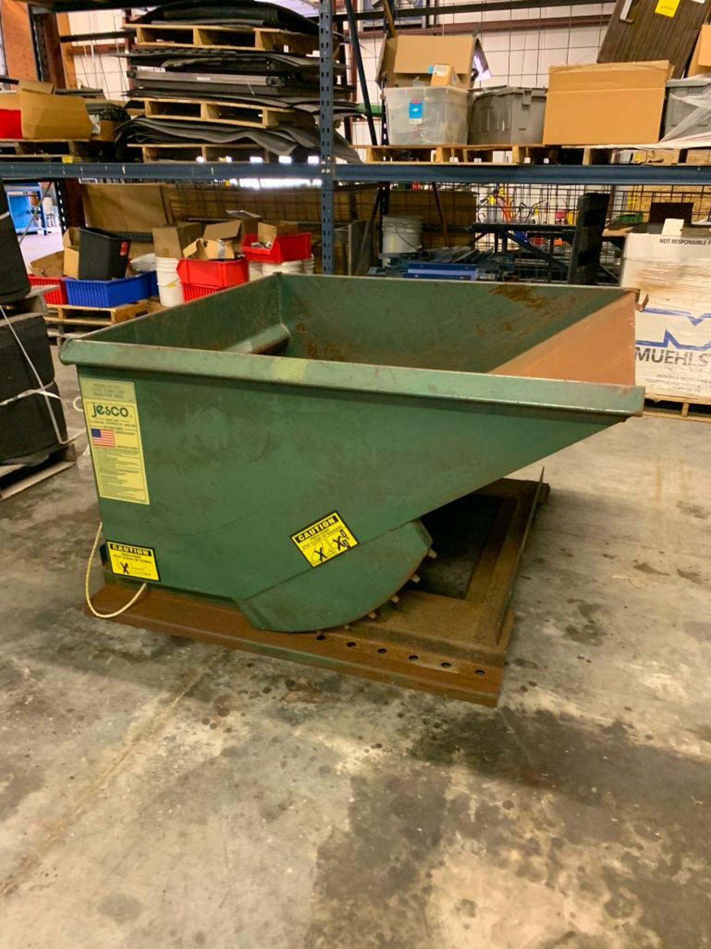 JESCO 1.5-CU. YARD SELF-DUMPING HOPPER, 2,000 LB. CAPACITY