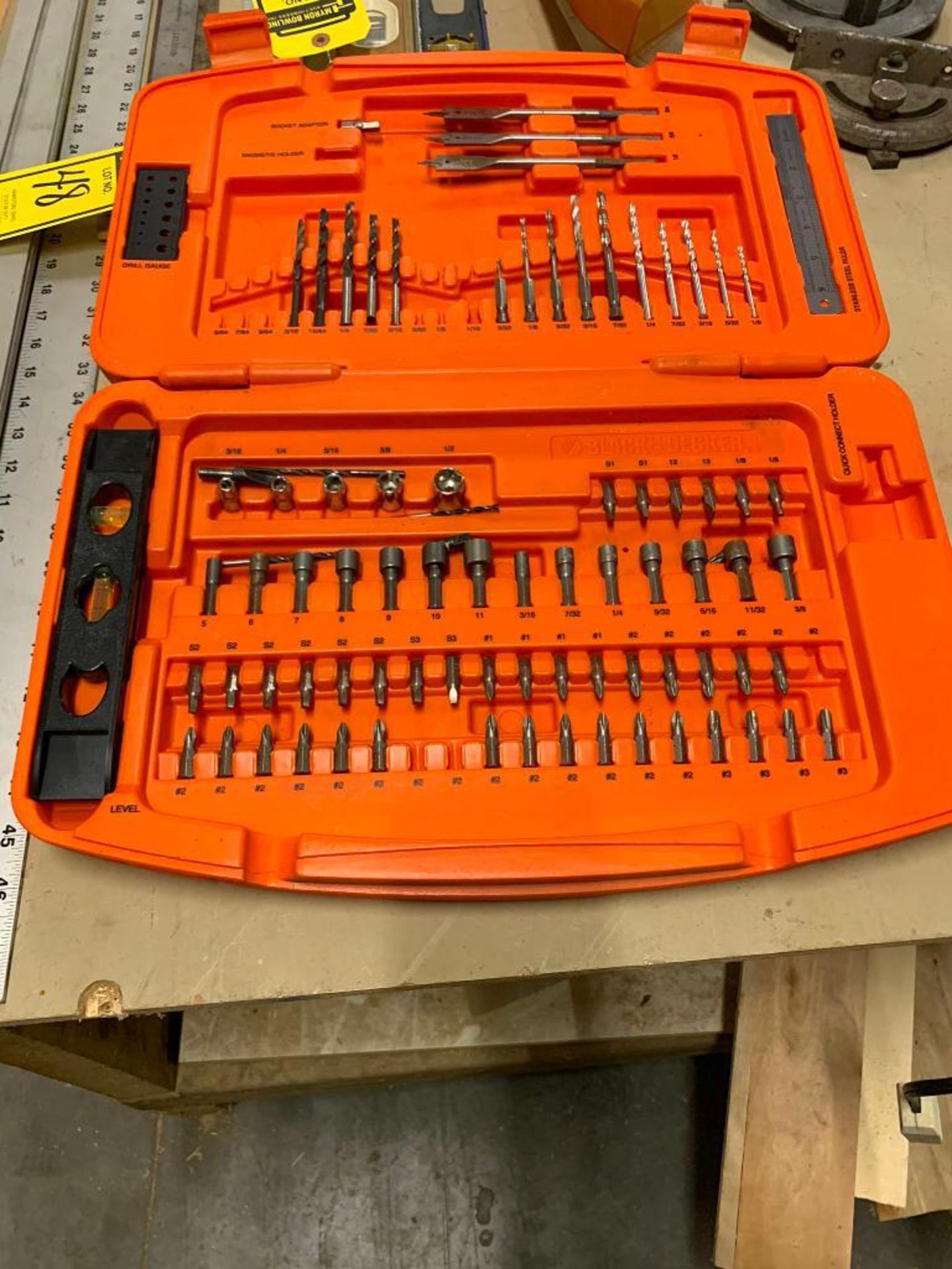 BLACK & DECKER TOOL KIT - Image 2 of 2