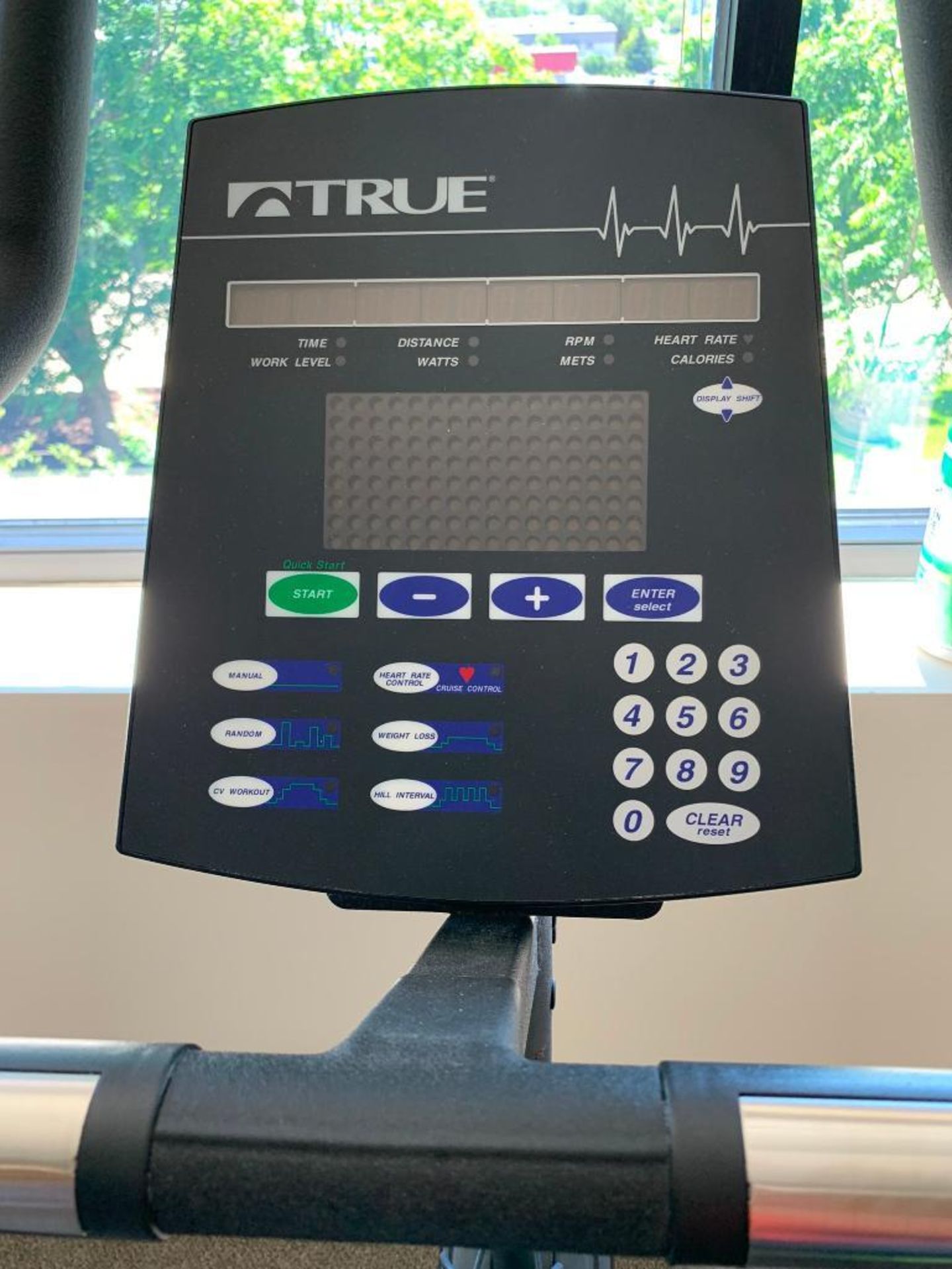 TRUE UPRIGHT BIKE, MODEL TRUE 750U - Image 2 of 2