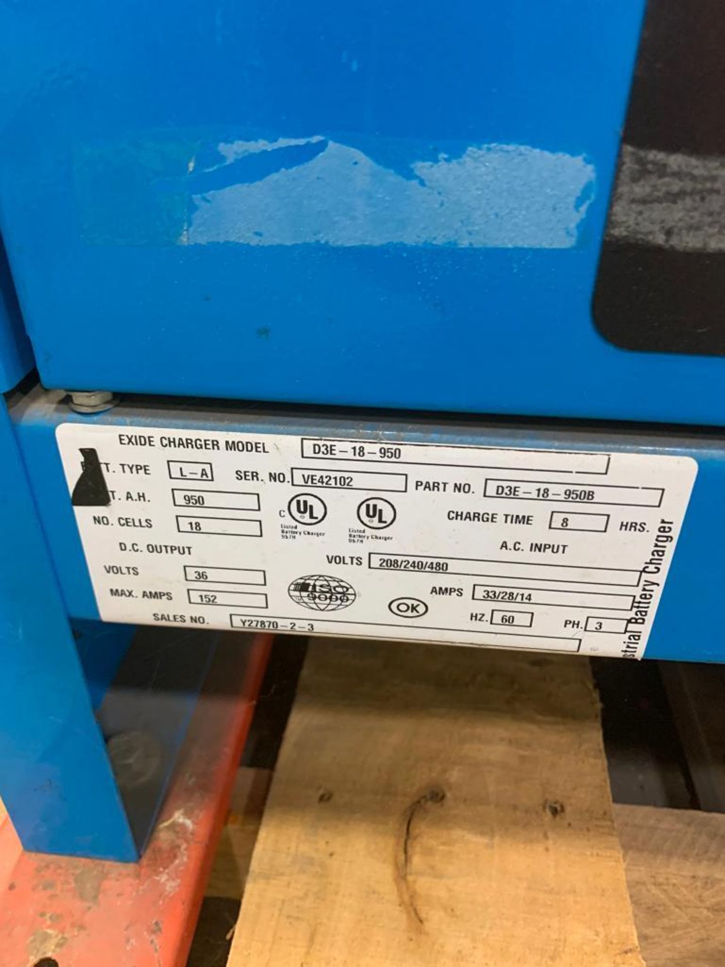 EXCIDE DEPTH CHARGER, 36 V, 208/240/480 V, MODEL D3E-18-940 S/N VE42102 - Image 2 of 2