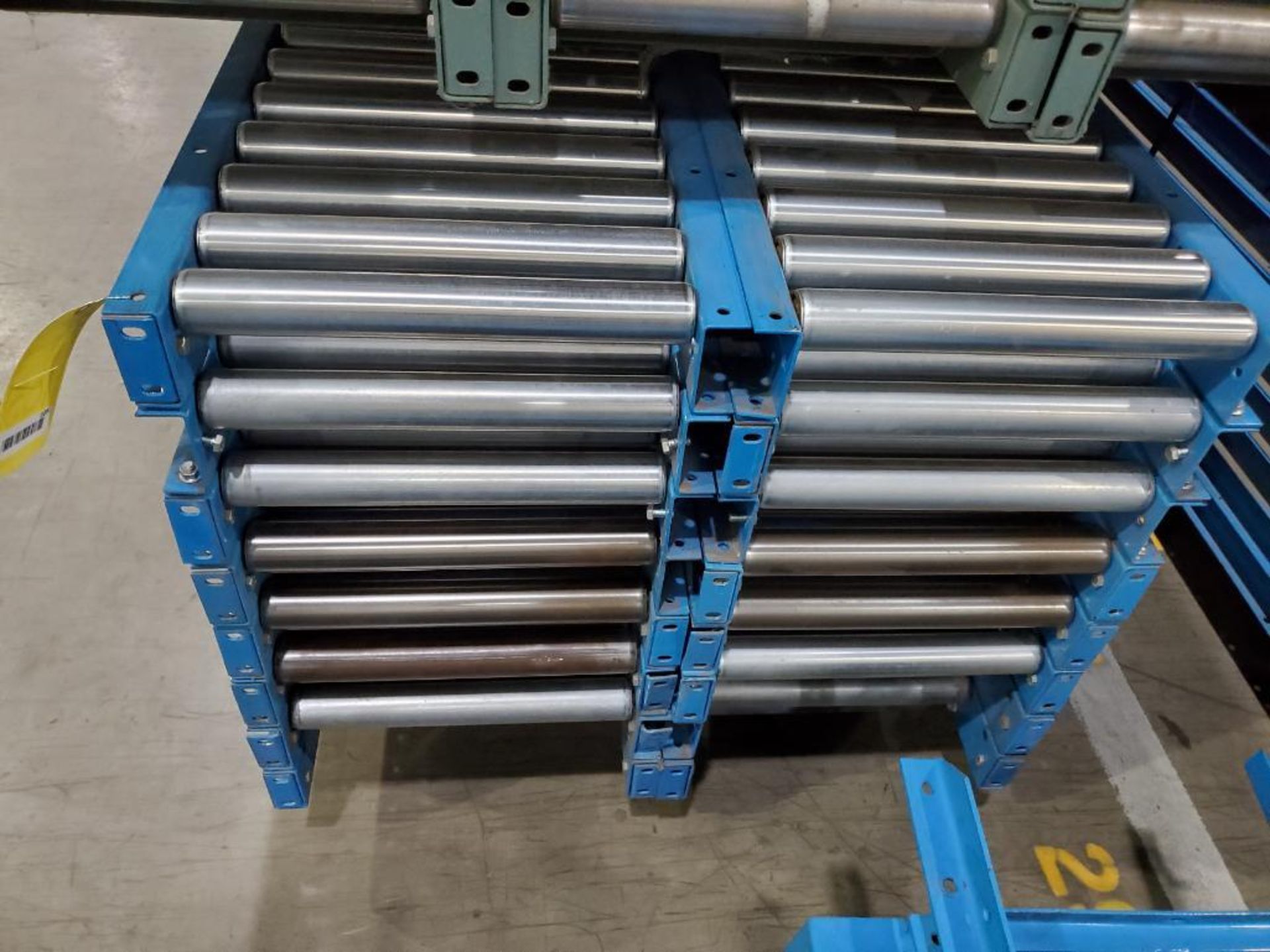 (72) SECTIONS OF HYTROL 10' X 18" GRAVITY ROLLER CONVEYOR - Image 2 of 5