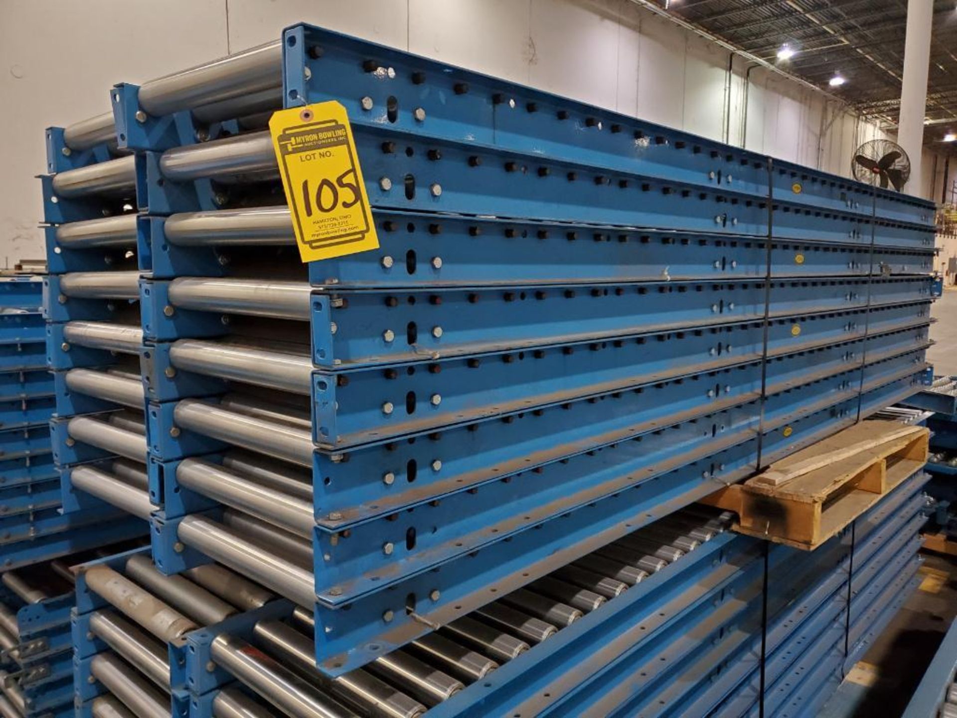 (72) SECTIONS OF HYTROL 10' X 18" GRAVITY ROLLER CONVEYOR - Image 5 of 5