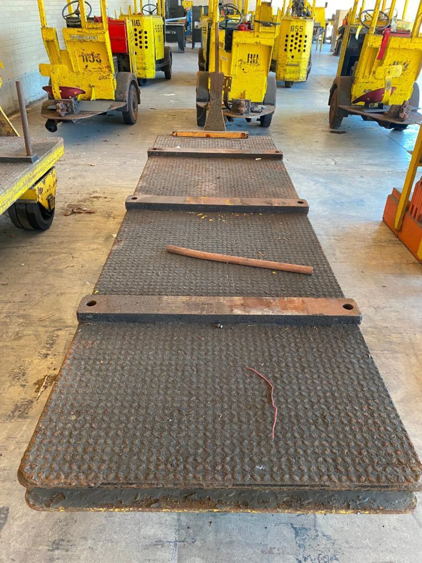 TOWABLE HD STEEL TRANSFER CART, 10' X 3' DIAMOND PLATE STEEL DECK - Image 2 of 2