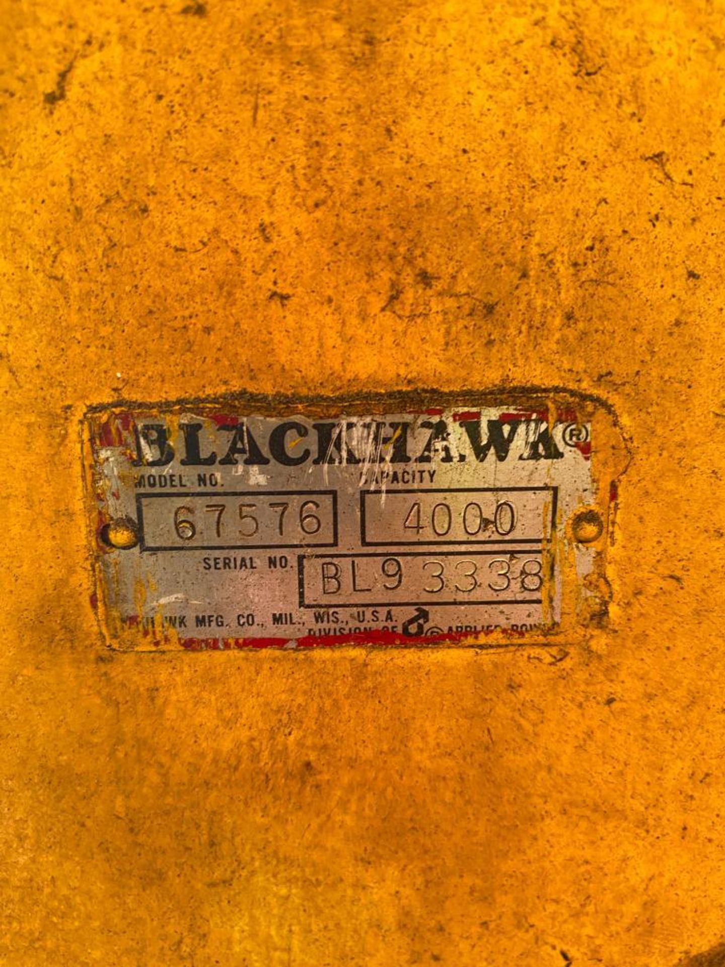 BLACKHAWK 2-TON PORTABLE HYDRAULIC CRANE HOIST, TELESCOPING BOOM, EXTENDABLE LEGS, ELECTRIC PUMP & O - Image 2 of 2