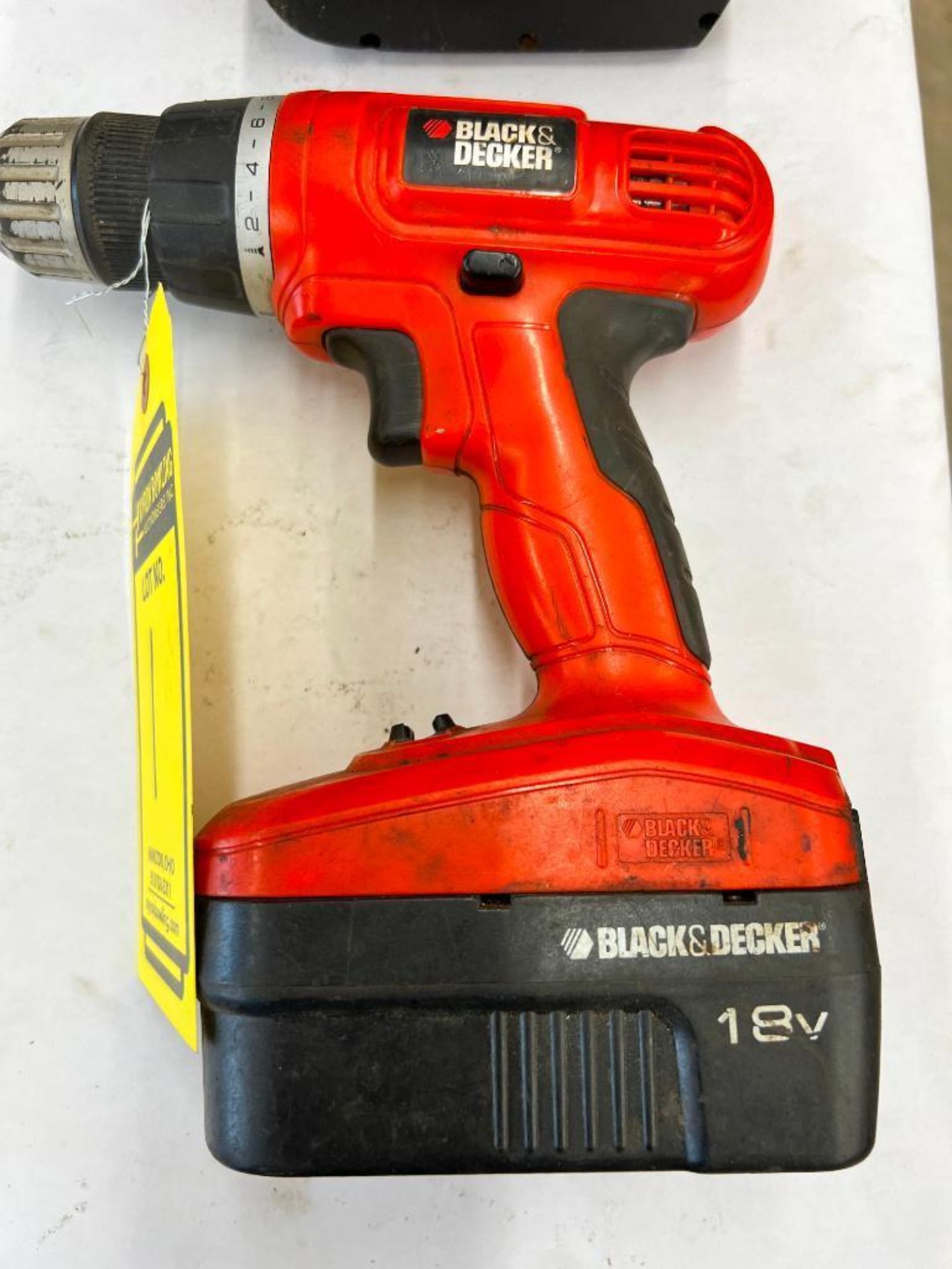 BLACK & DECKER 18V DRILL, MODEL GC01800, TYPE TWO, W/ 18V BATTERY, MODEL HP818, (1) SKIL 18V DRILL W - Image 3 of 3