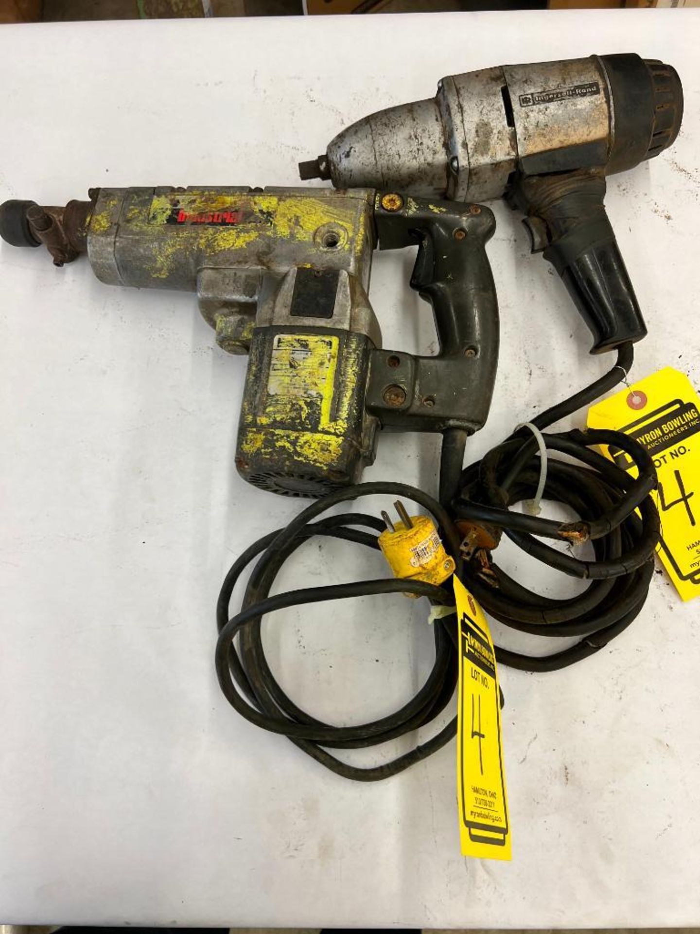(1) INGERSOLL RAND ELECTRIC 1-1/4" ROTARY HAMMER DRILL, MODEL 5044-09, TYPE 2, (1) INGERSOLL RAND EL