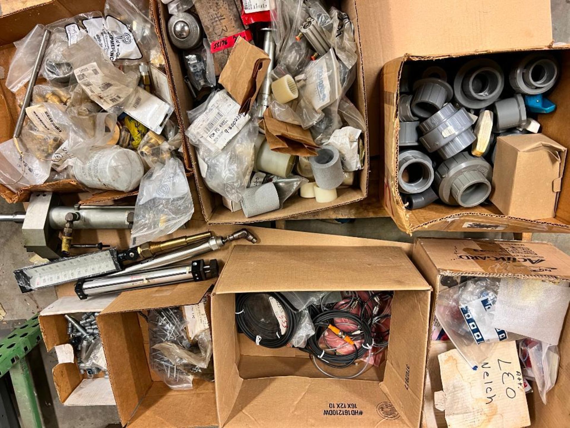 MISC. SKID OF PVC FITTINGS, BRASS FITTINGS, CHAIN LINKS, PNEUMATIC CYLINDERS, & BOLTS