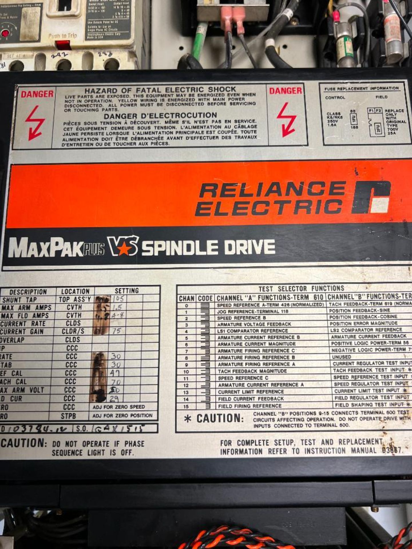 RELIANCE ELECTRIC MAXPAK PLUS VS SPINDLE DRIVE - Image 3 of 4