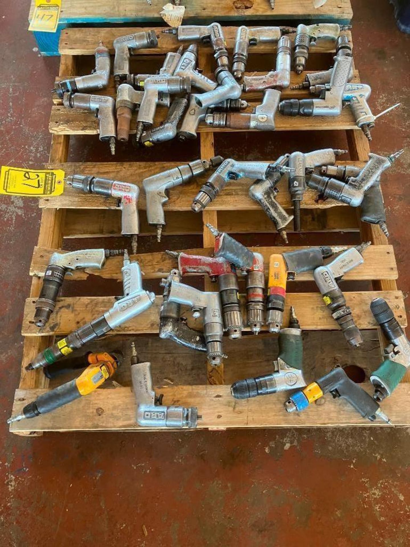Approx. (30) Assorted 3/8'' Pneumatic Drills