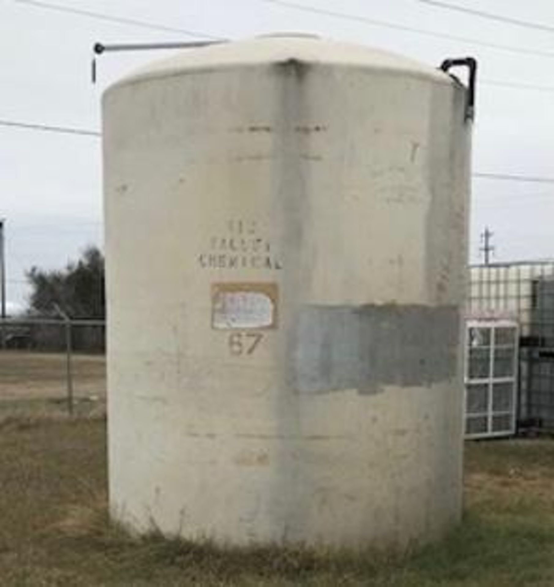 (2) 6,000-GAL. POLY TANKS (LOCATED AT 2203 TOWER ROAD ROBSTOWN, TX 78380)