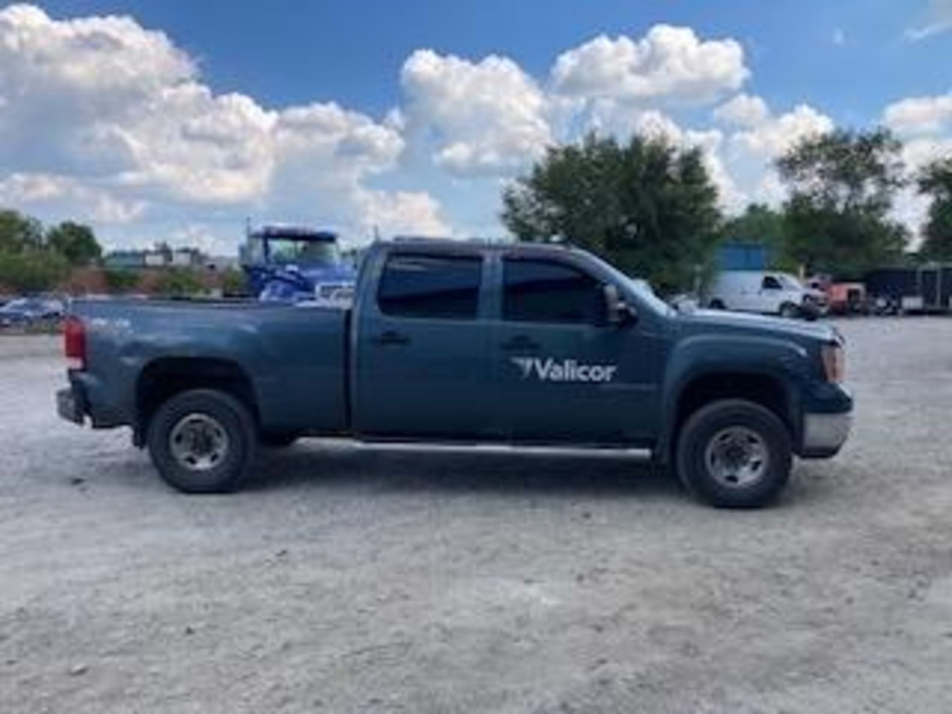 2008 GMC 2500, 6.0 GAS ENGINE, VIN 1GTHK23K08F209852, 232,491 MILES (LOCATED AT 2640 LEFFERSON ROAD - Image 4 of 4