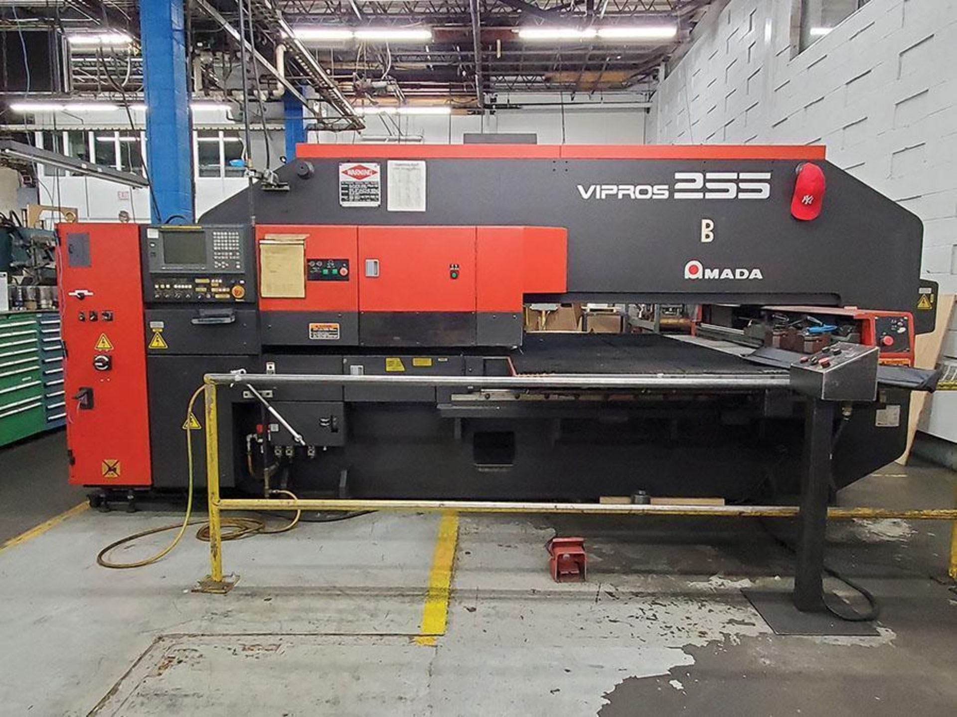 2002 AMADA VIPROS 255 CNC TURRET PUNCH, 20-TON CAPACITY, 31-TURRET STATIONS, S/N AVP55361, FANUC SER