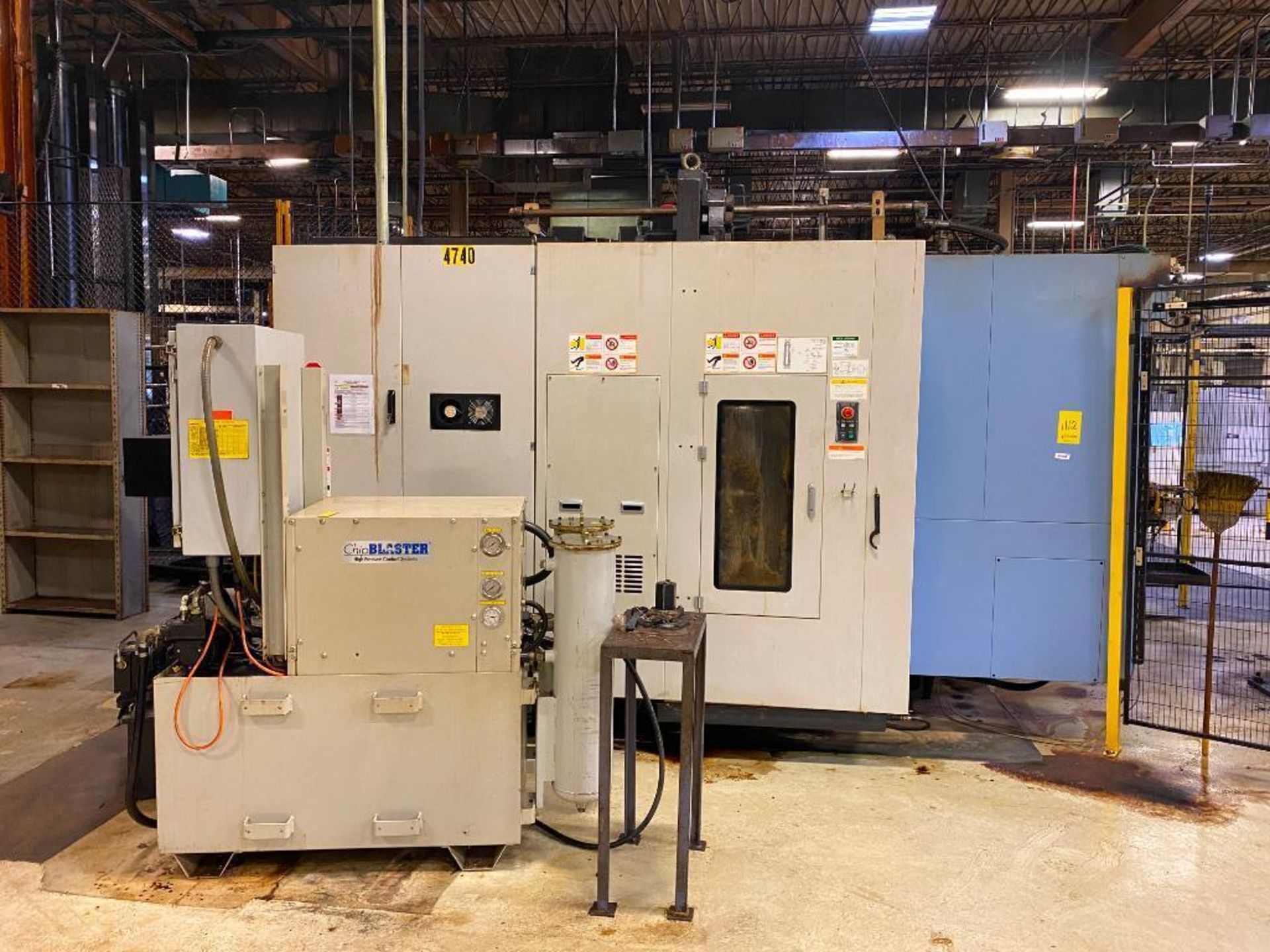 2015 Doosan HC400II CNC horizontal machining center, 2-pallet changer, 60-position ATC, Doosan-Fanuc - Image 2 of 17