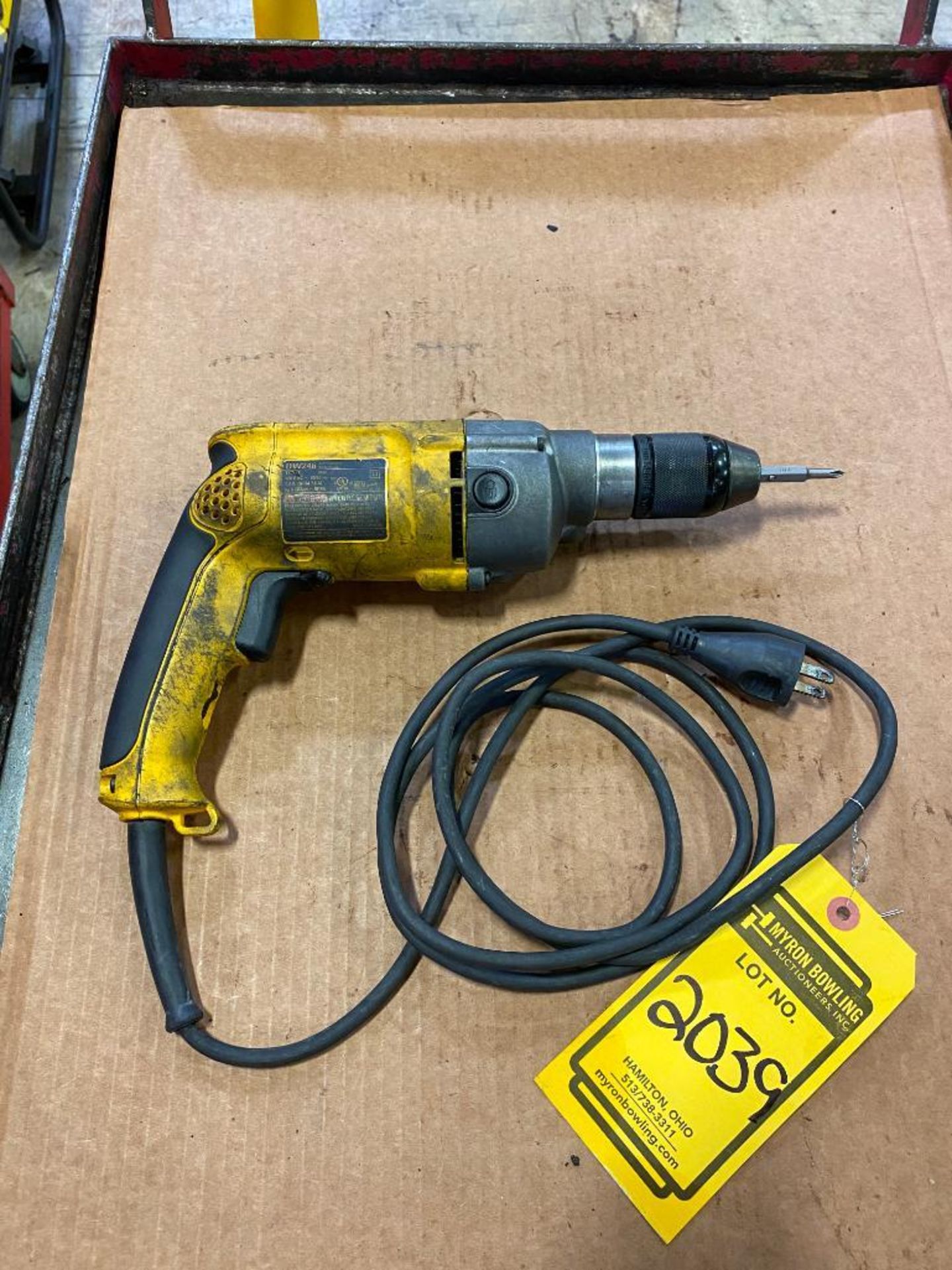 Dewalt DW246 1/2" VSR Drill, 120 v