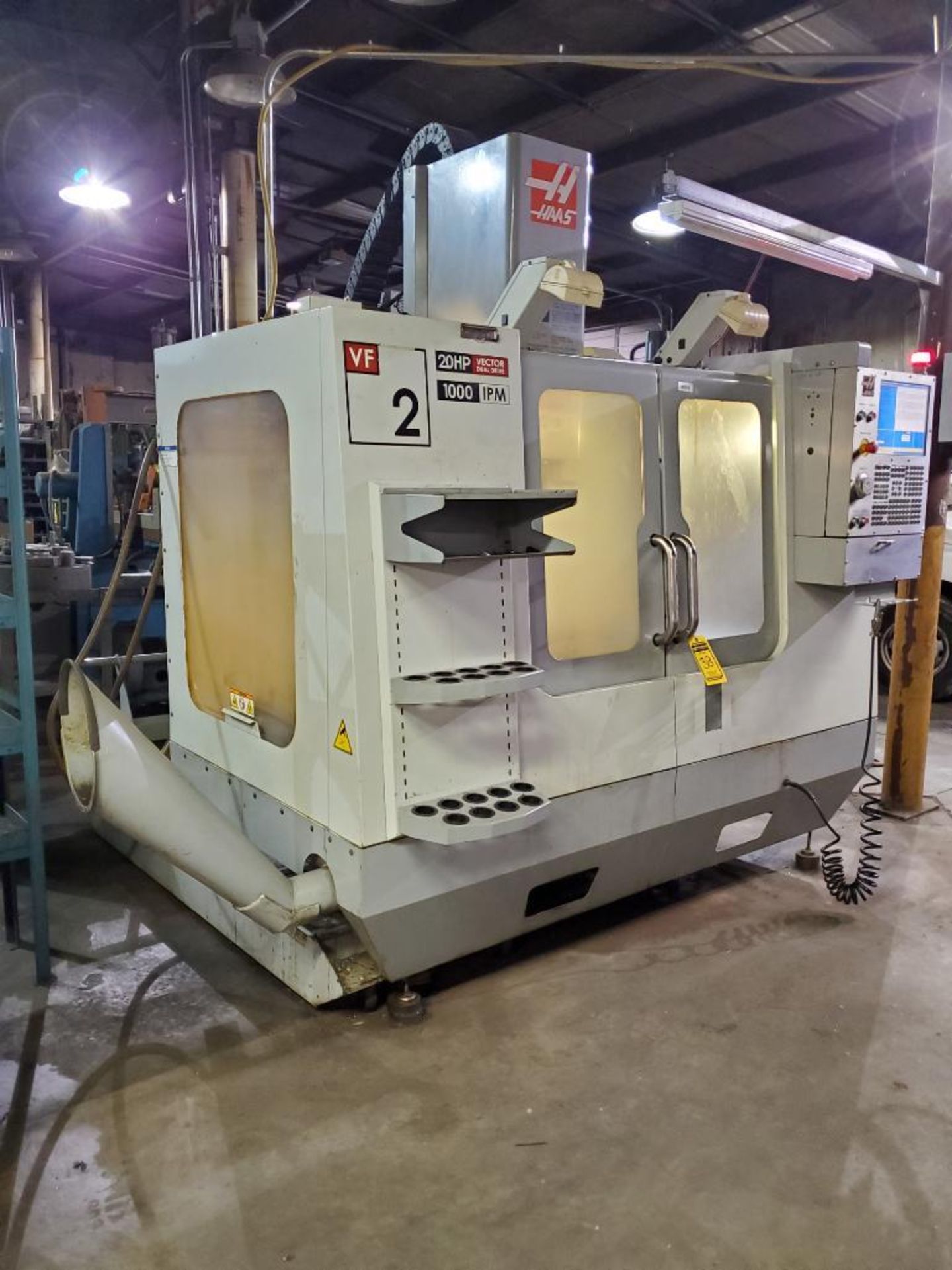 2008 HAAS VF-2D VERTICAL CNC MACHINING CENTER, S/N 1070960, 208/230V, 40 TAPER SPINDLE, 36" X 14" TA - Image 6 of 21