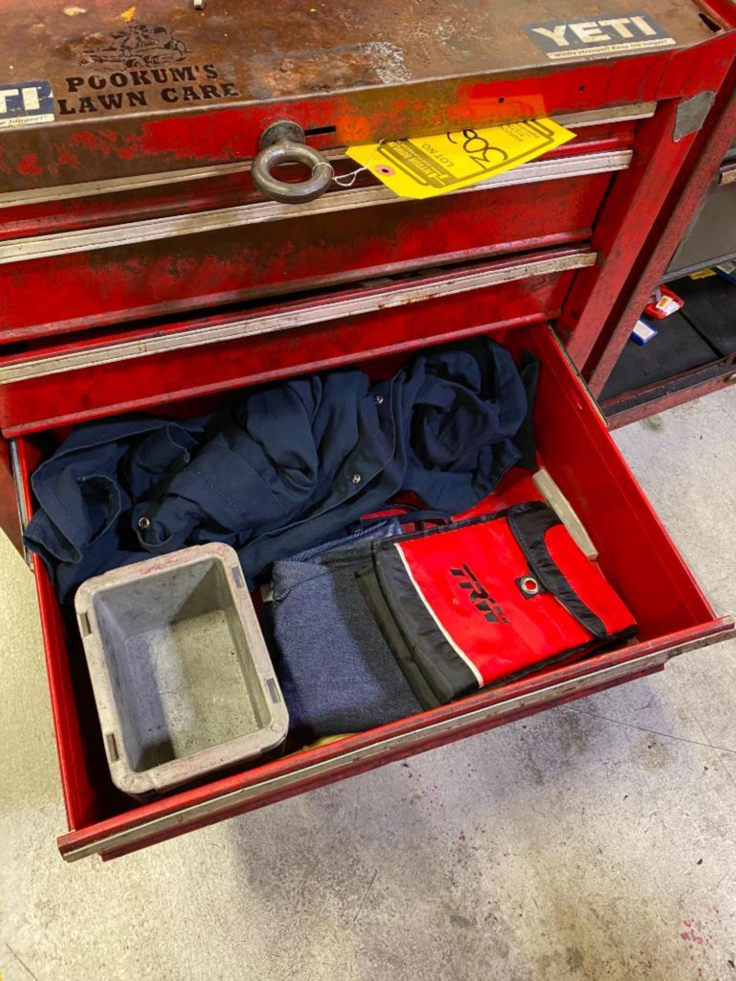 Craftsman Tool Chest, Toolbox w/ Content - Image 3 of 4