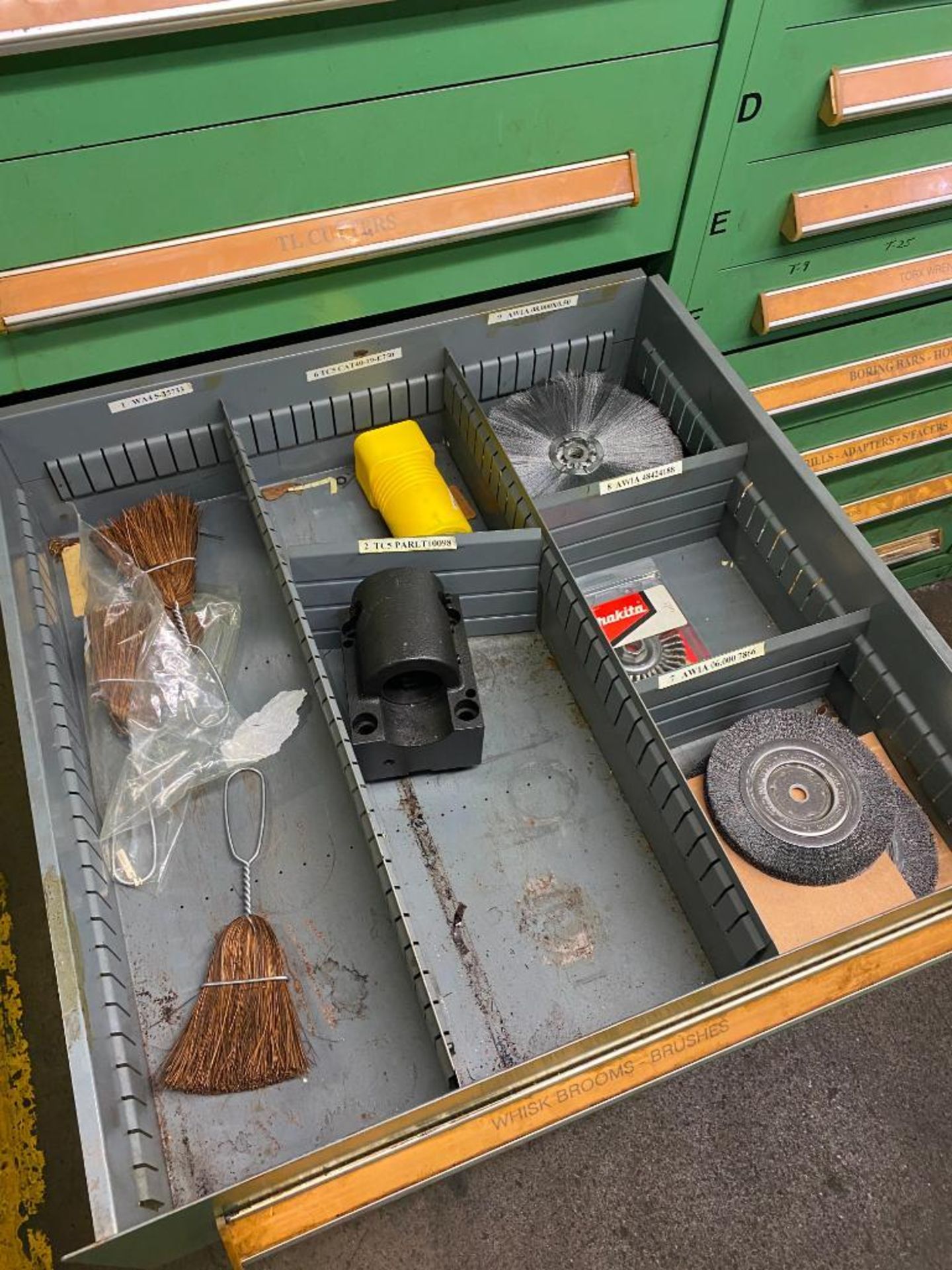 Stanley Vidmar 7-Drawer Cabinet w/ Wire Brushes, Foam Brushes, Cable Ties, Wire Brushes - Image 4 of 7