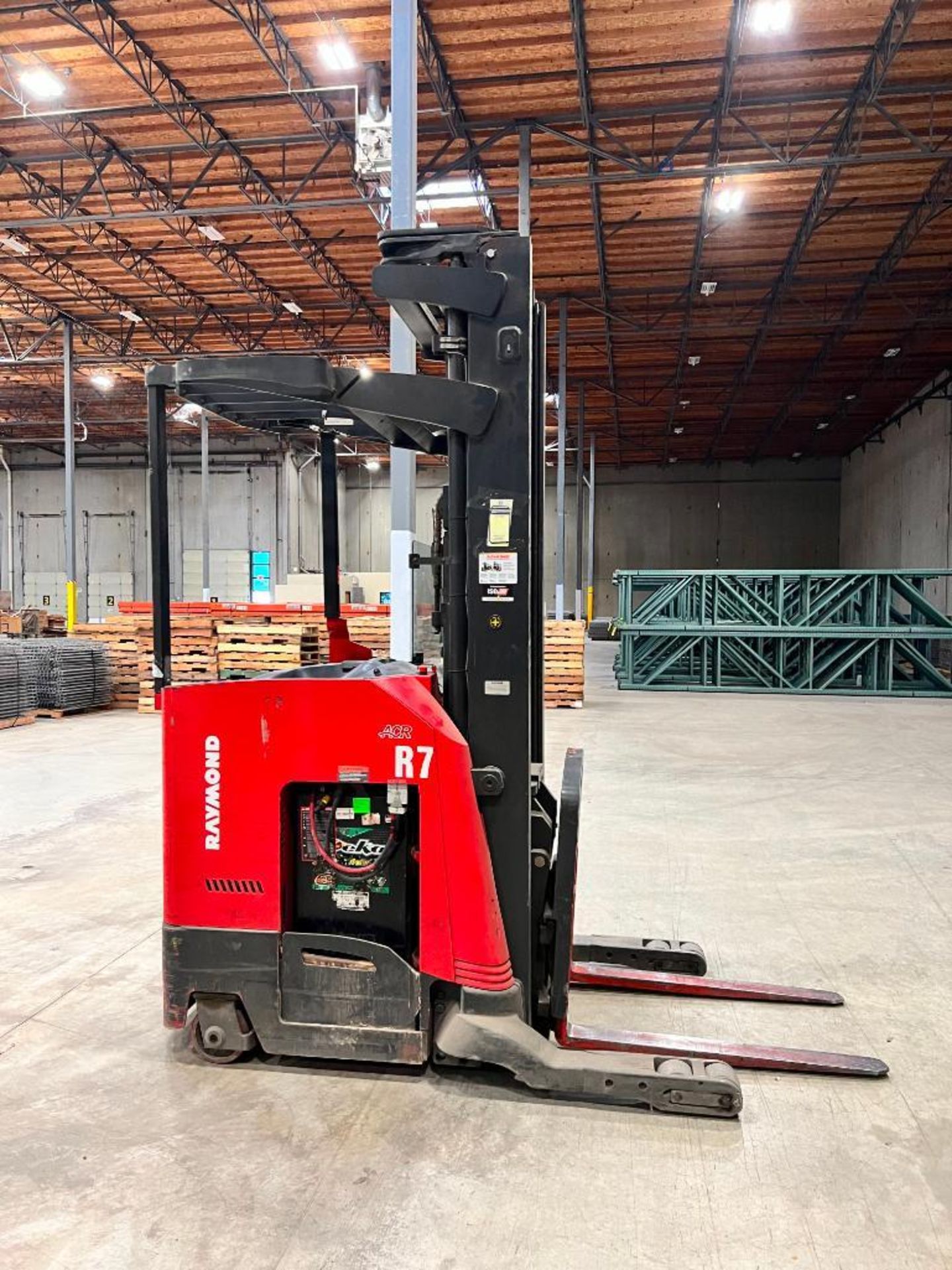 2008 Raymond 3,500 Lb. Reach Truck, Model 740 R35TT, s/n 740-08-CB11210, 36v, Total Key Hours 8,981 - Image 3 of 5