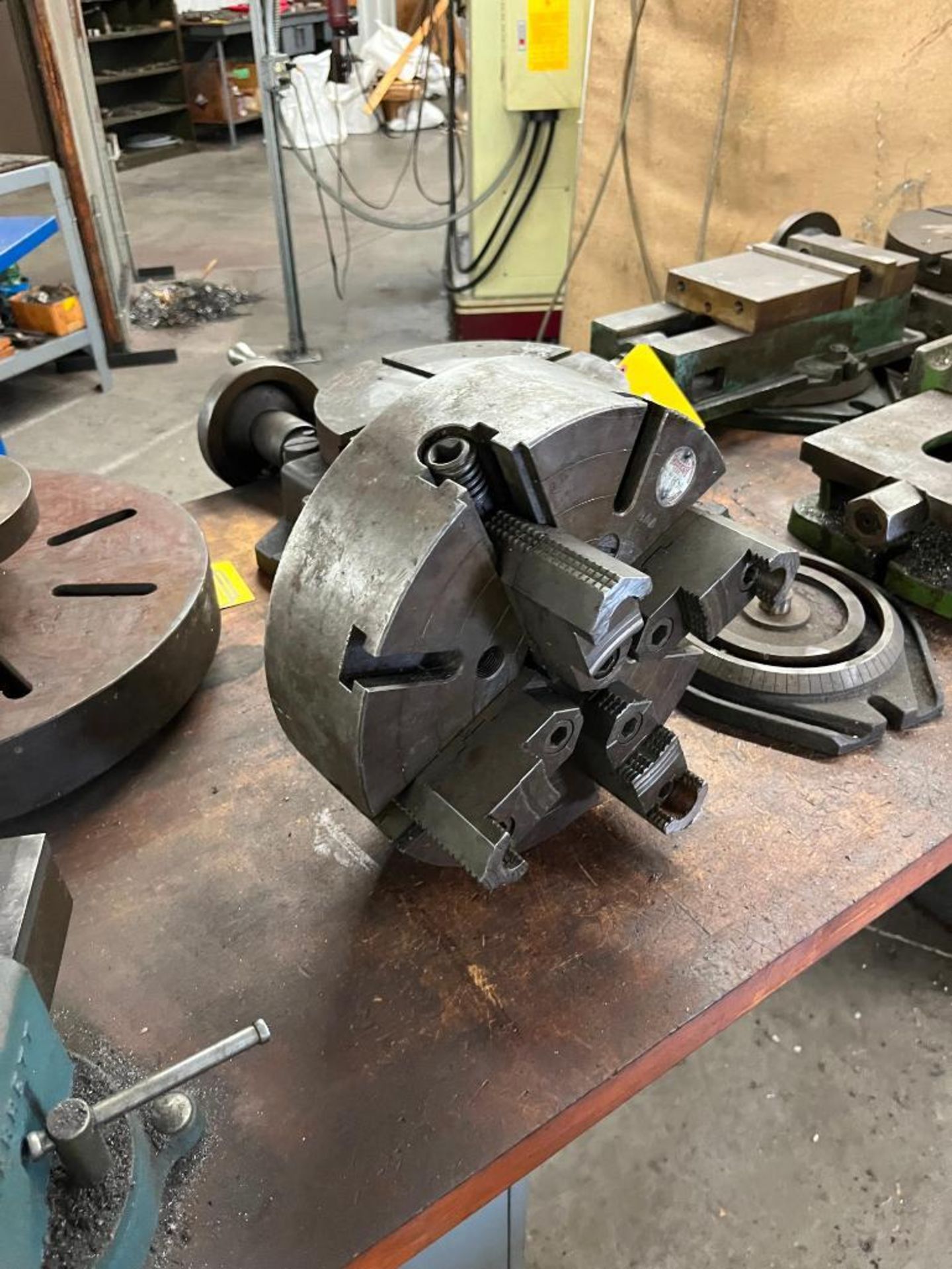 12" 4-jaw chuck