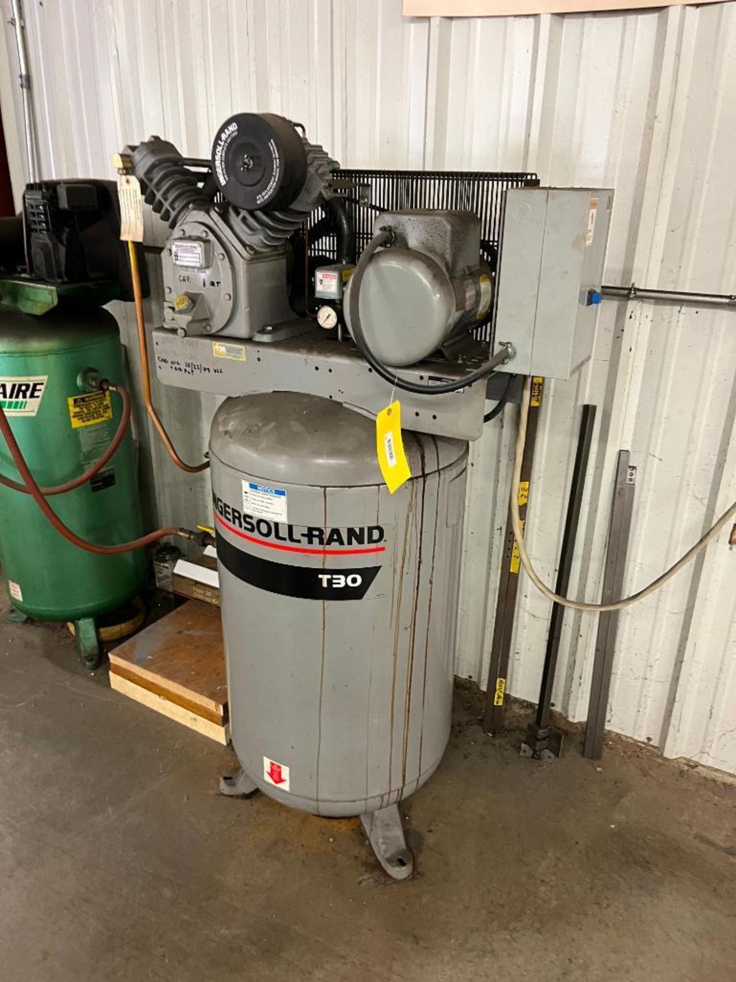 Ingersoll Rand T30 select vertical air compressor, model 2475n5, s/n 30t-867998, 5hp, 200 psi max.,