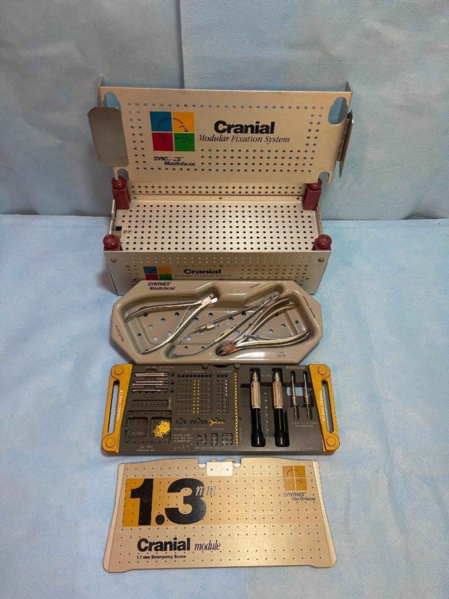 SYNTHES CRANIAL MODULAR FIXATION SYSTEM