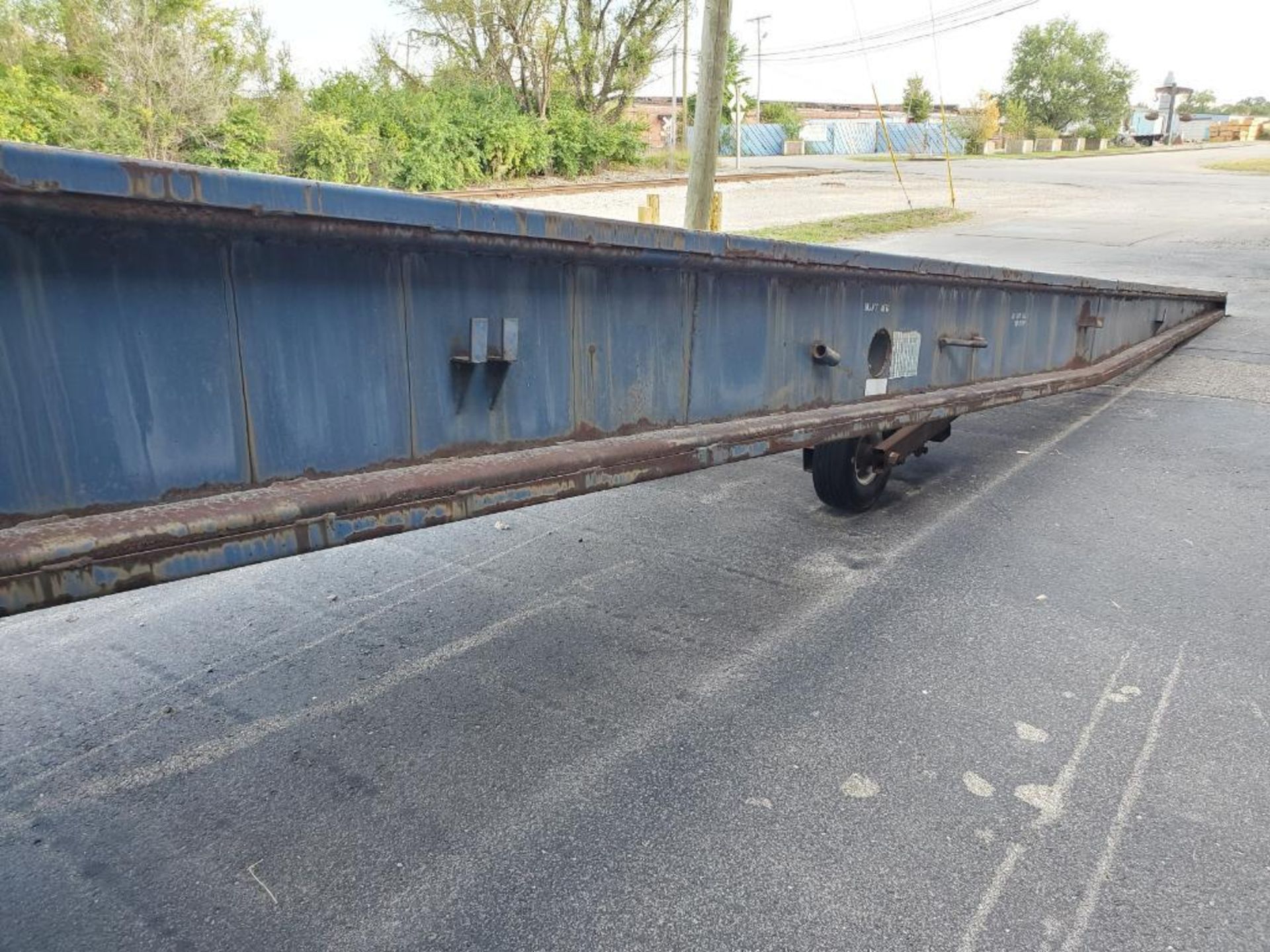 Dock Ramp, 27' X 64", Center Pneumatic Tire Axle, Level Off Top, Adjustable Pitch (Delayed Removal u - Image 4 of 10