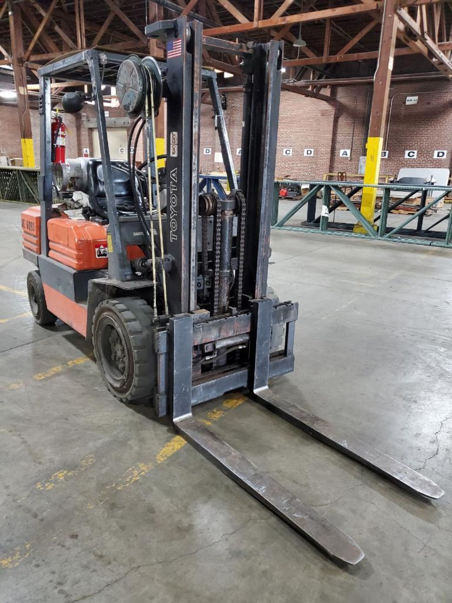 Toyota 5,000 Lb. Forklift, Model 025FC50, 2-Stage 84-1/2" Mast, 48" Forks, Sideshift, 13,063 Hours, - Image 5 of 12