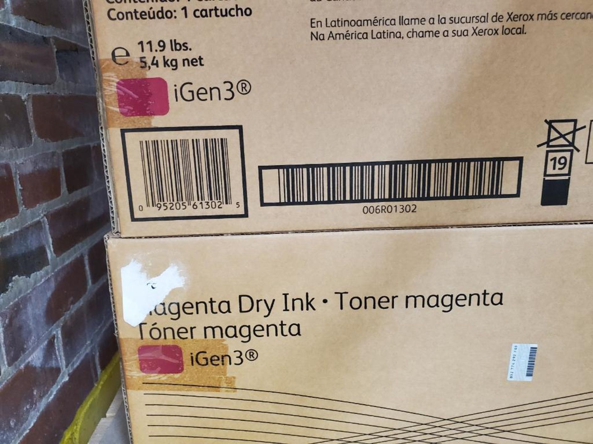 Xerox Fuser Fluid & (13) Dry Ink Cartridges of Assorted Color - Image 5 of 5