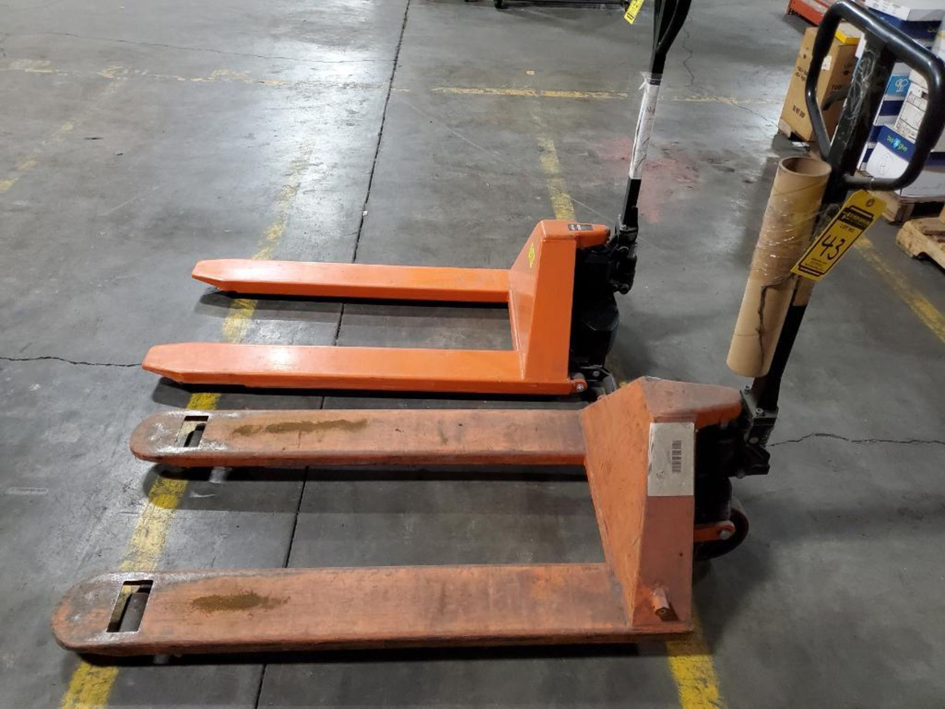 Central Hydraulics 4,000 Lb. Hydraulic Pallet Jack, 47-1/2" Forks