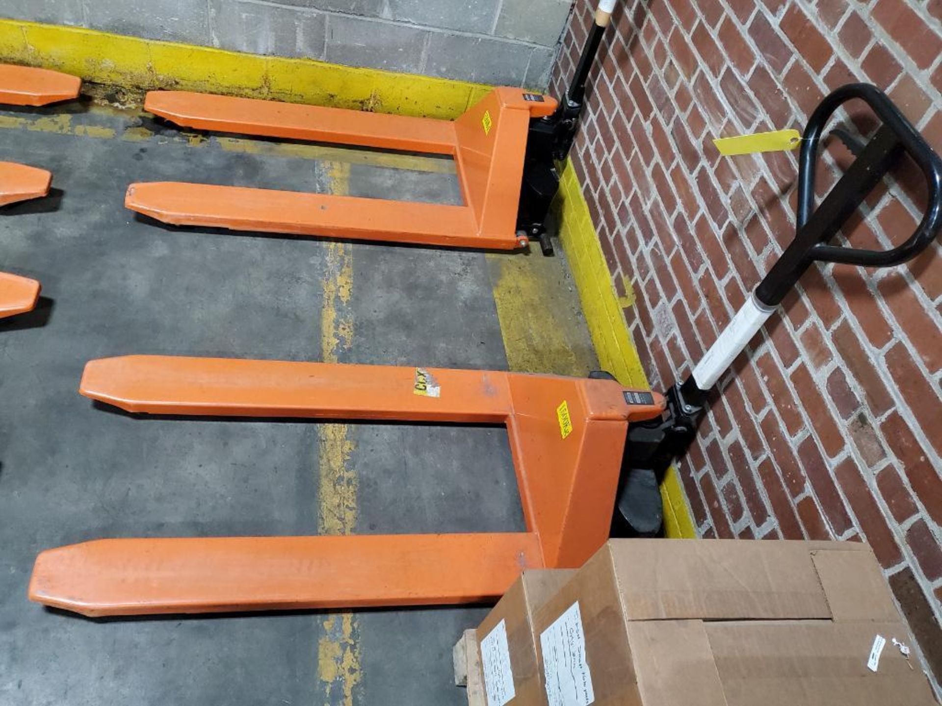 Zenith 2,200 Lb. Scissor Lift Pallet Jack, Slow/Fast Lift Function - Image 2 of 3