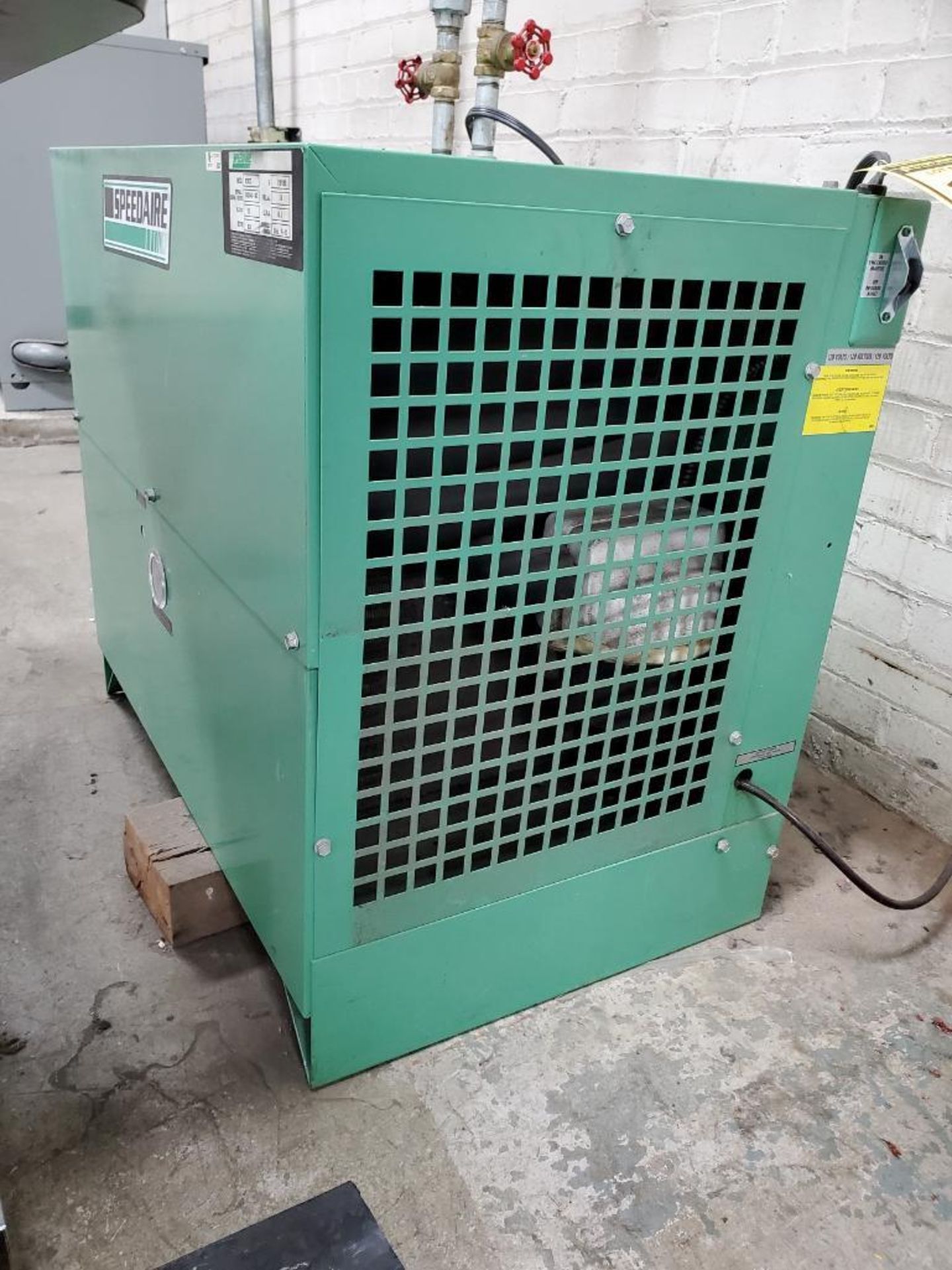 Speed Aire Refrigerated Air Dryer, Model 52557C, 1/2 Hp, 36.8 Cfm, R-22