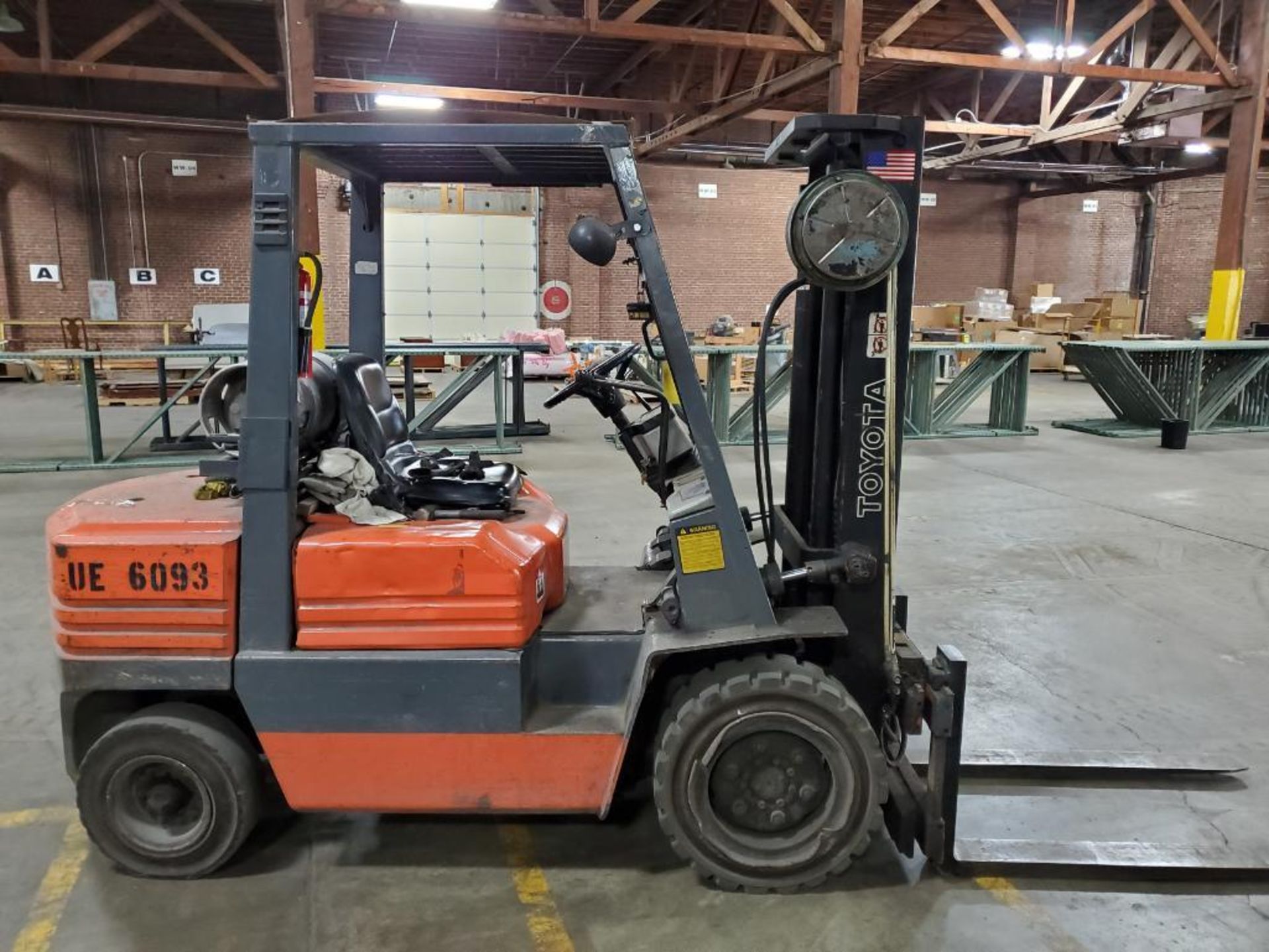 Toyota 5,000 Lb. Forklift, Model 025FC50, 2-Stage 84-1/2" Mast, 48" Forks, Sideshift, 13,063 Hours, - Image 6 of 12